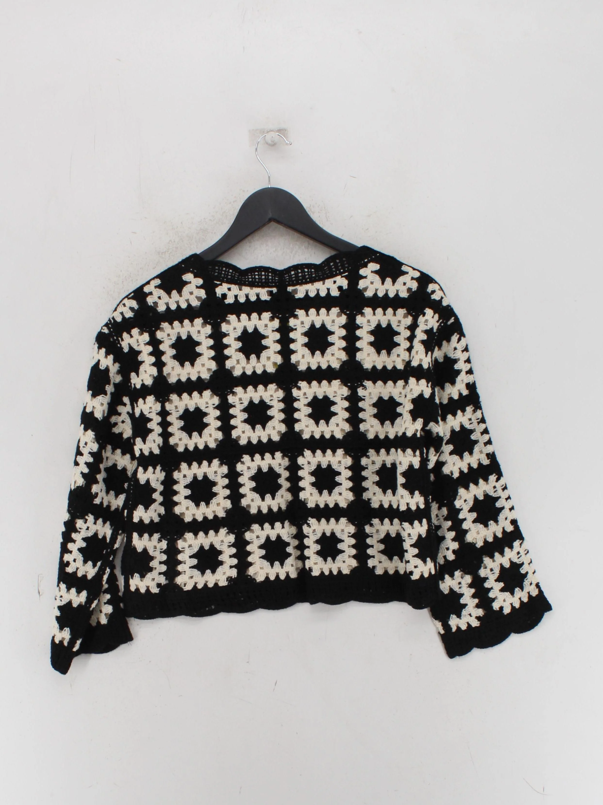 Sioni Women's Top M Black Geometric 100% Acrylic Long Sleeve Round Neck Cropped - Image 2