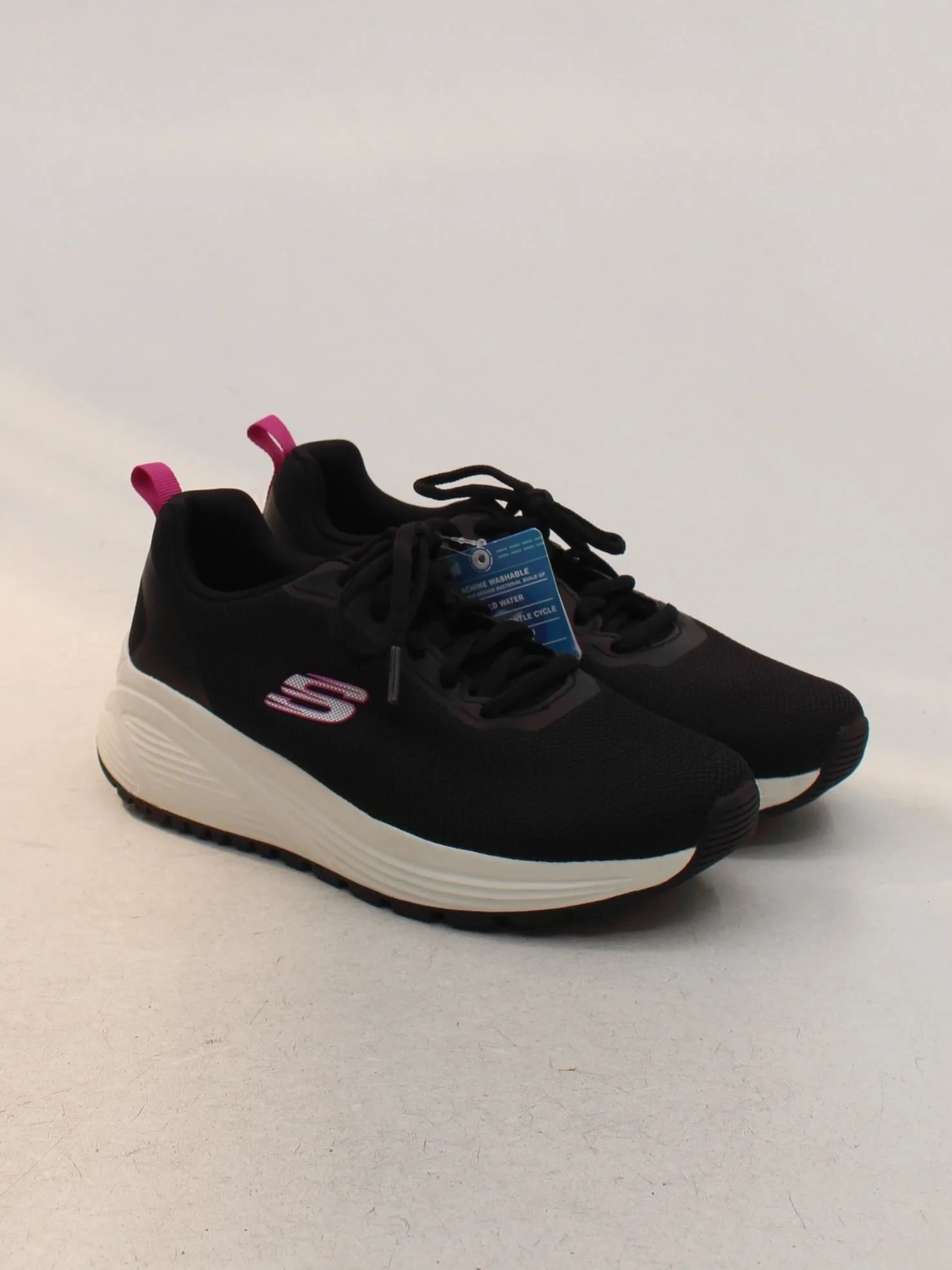 Skechers Women's Trainers UK4.5 in Black - Image 4