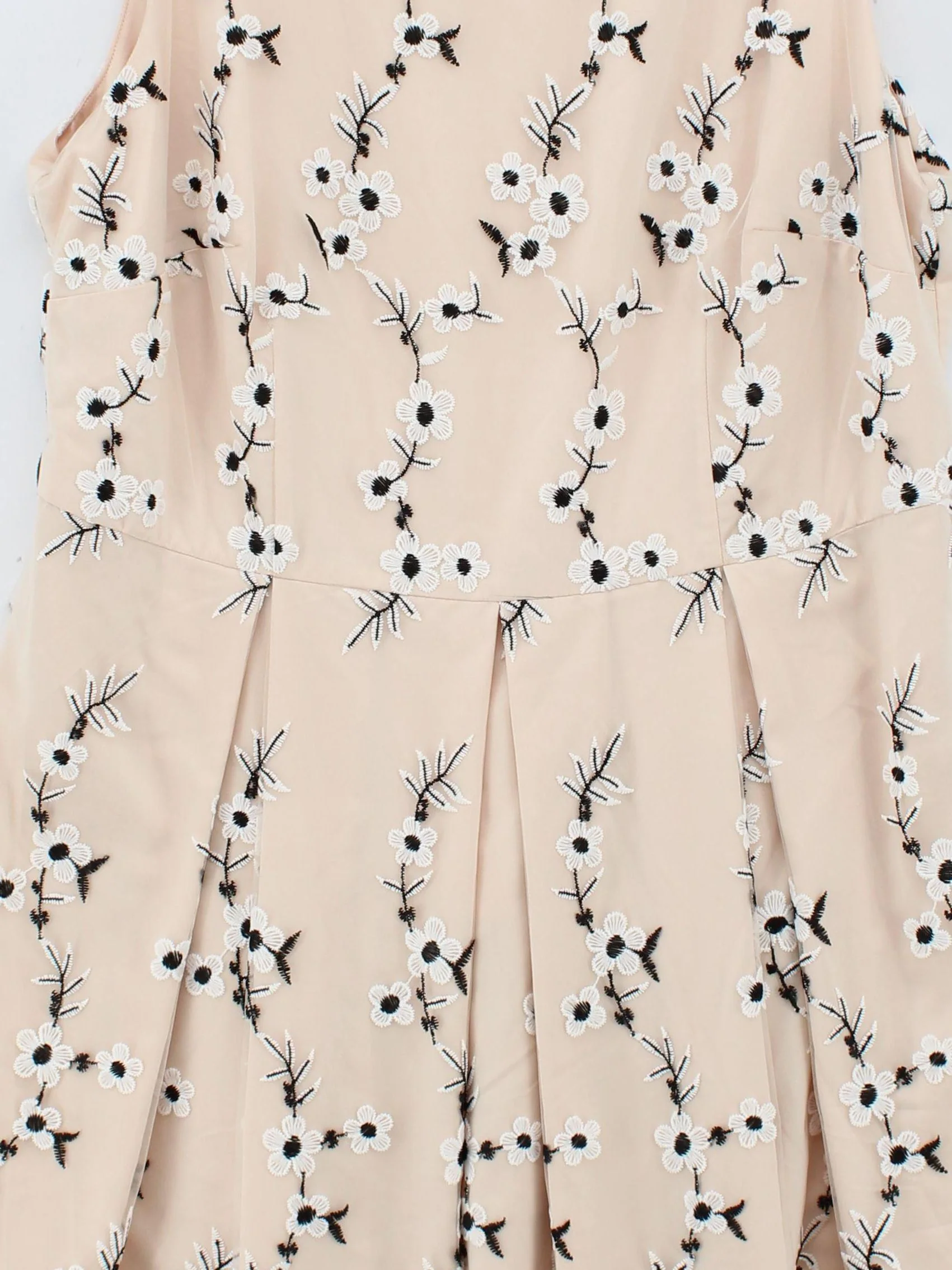 Studio 8 Skater Mini Dress UK18 in Cream - Image 3