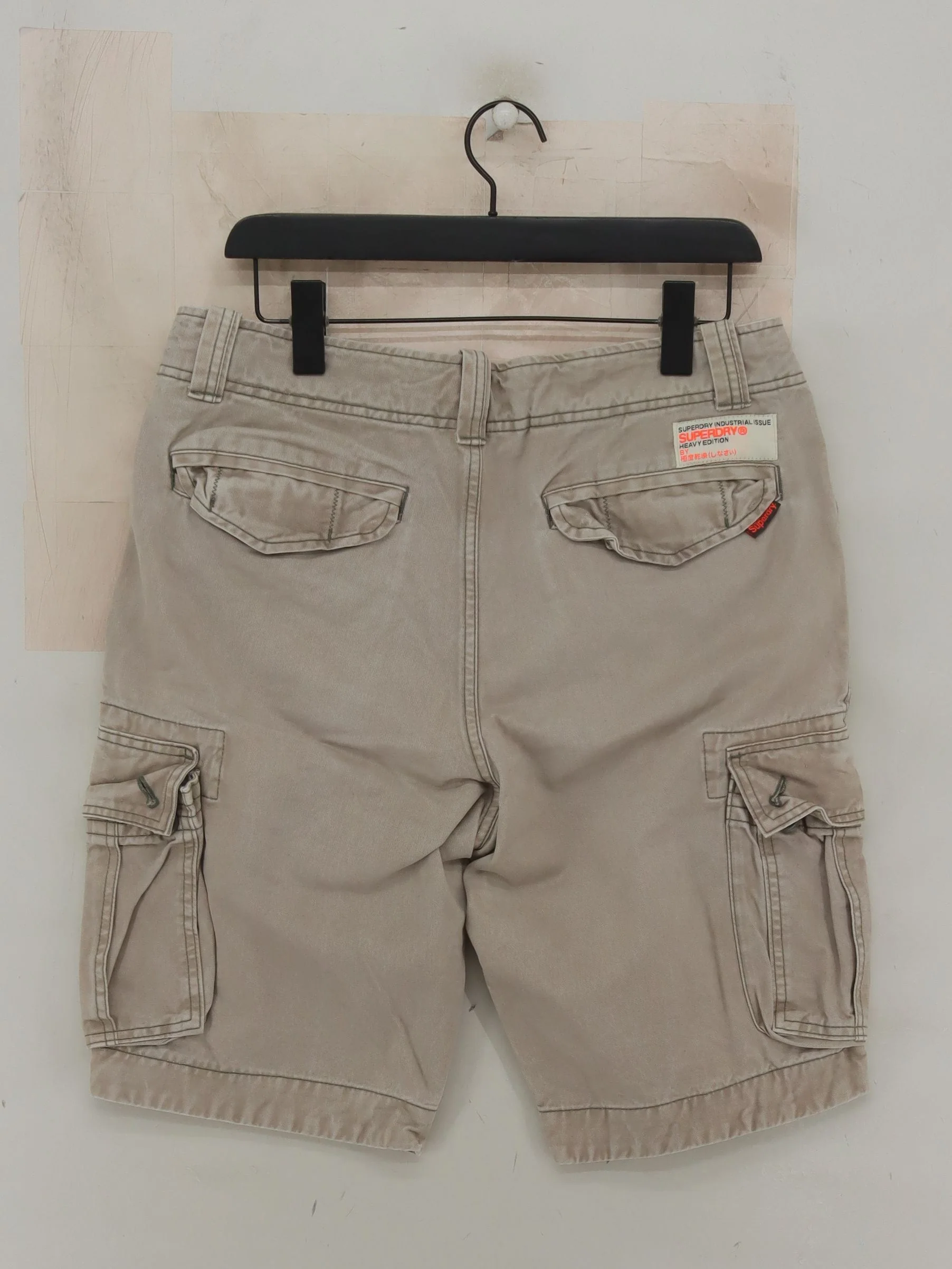Superdry Men's Shorts L Tan 100% Cotton Cargo - Image 2