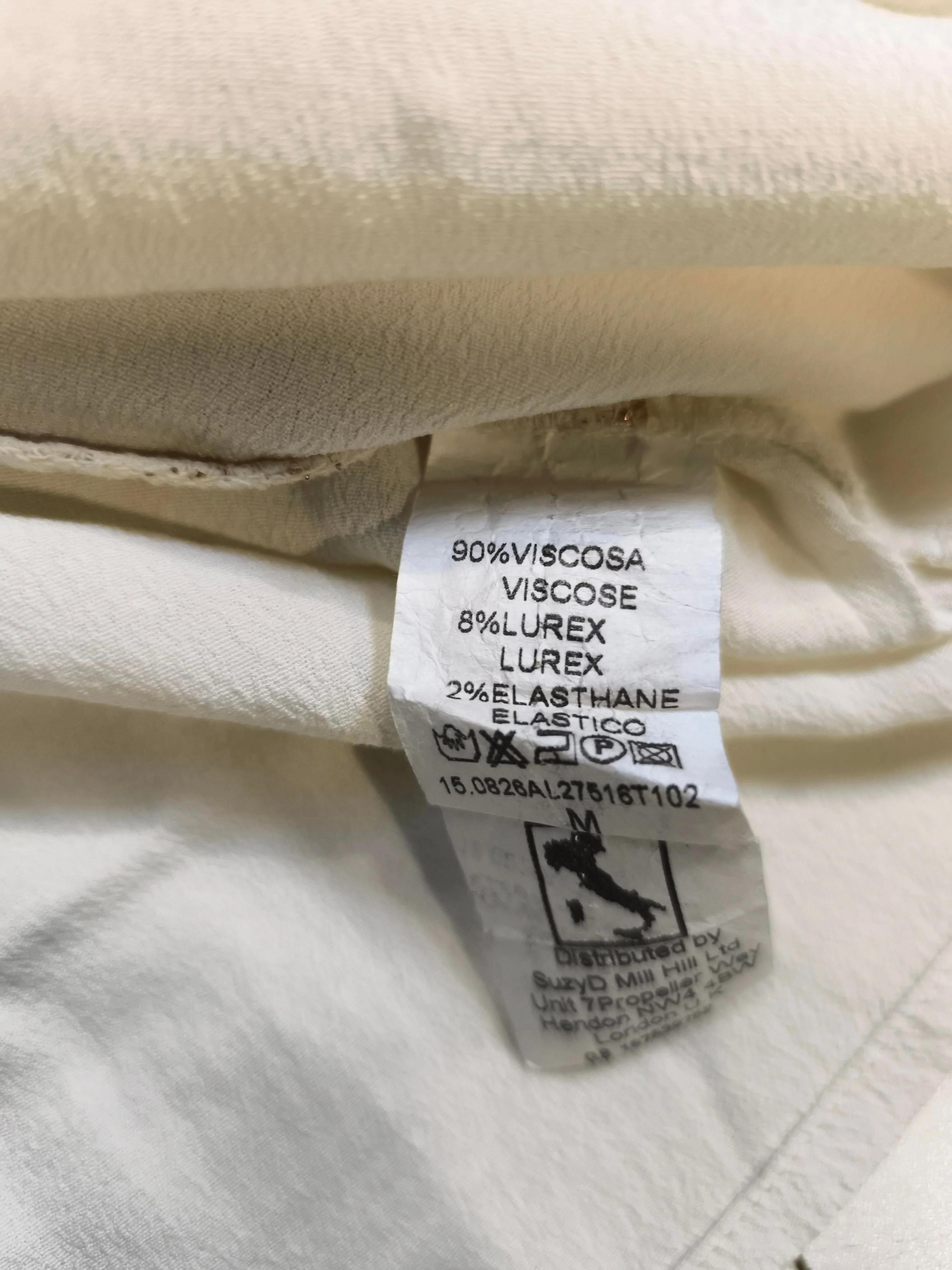 Suzy D Women's Blouse M Cream Viscose with Elastane 3/4 Sleeve Round Neck Basic - Image 6