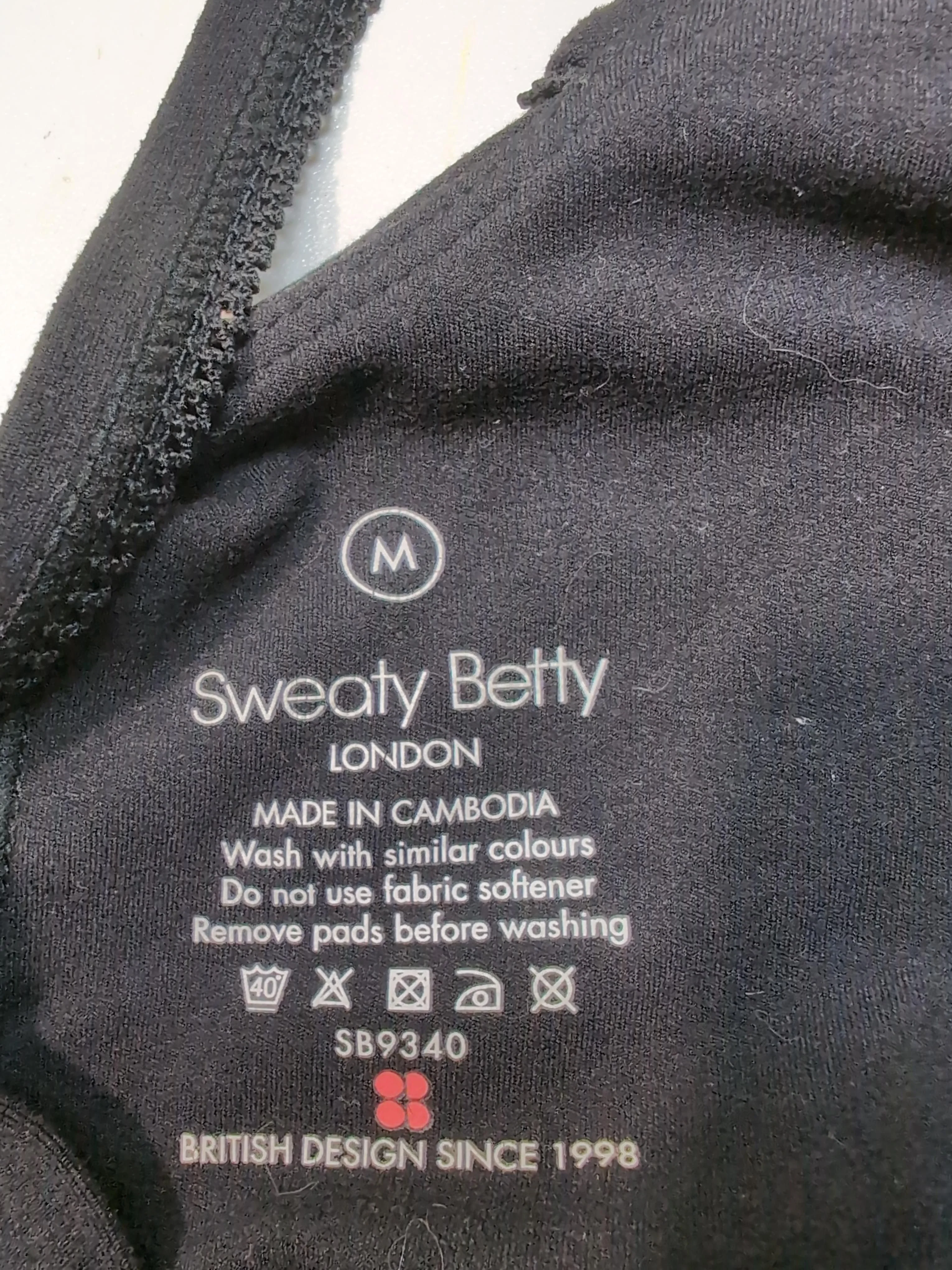 Sweaty Betty Women's T-Shirt M Black 100% Other Sleeveless V-Neck Basic - Image 5