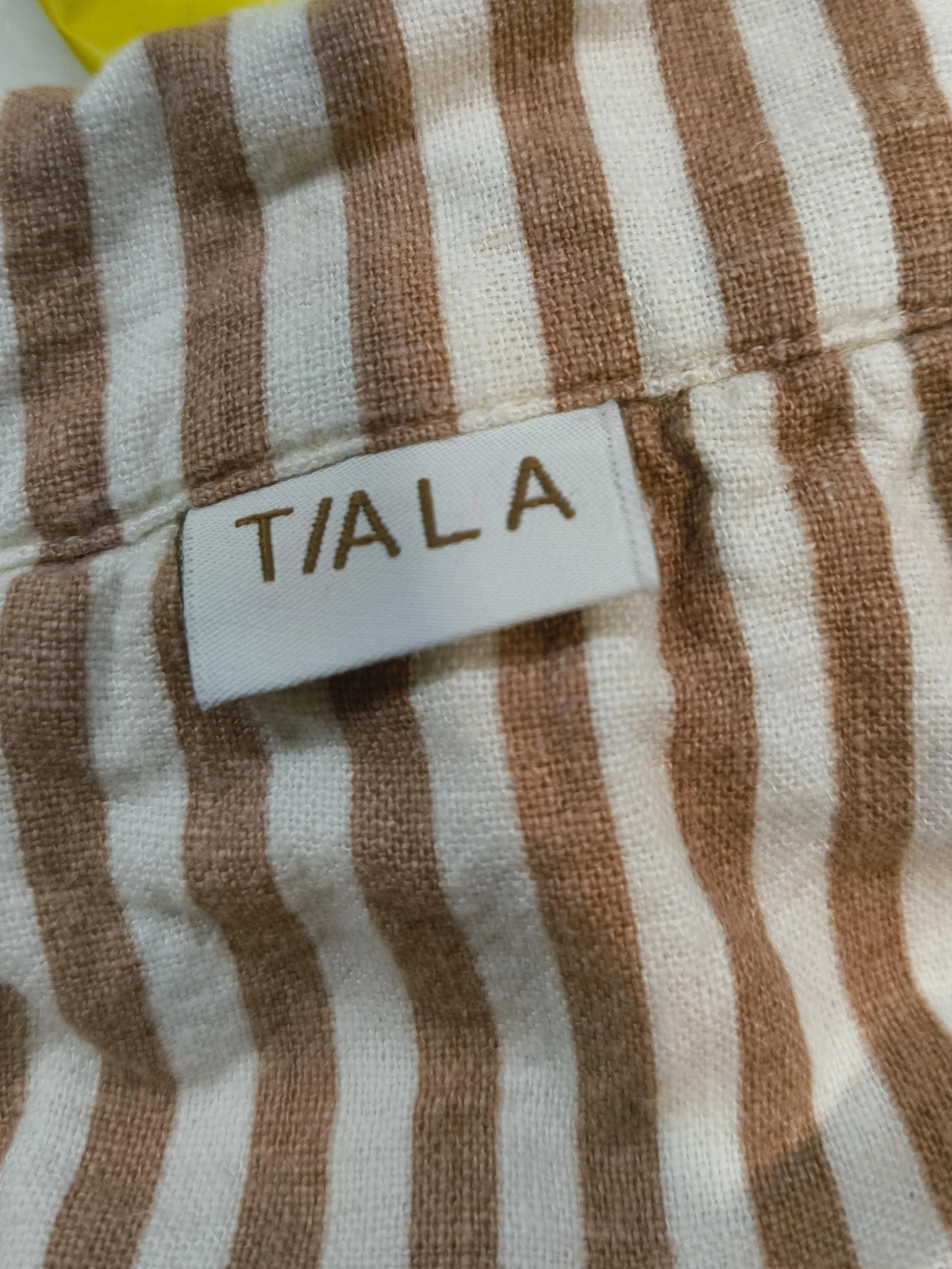 T/ALA Women's Shorts S Cream Striped Linen with Viscose Cut-Off - Image 5