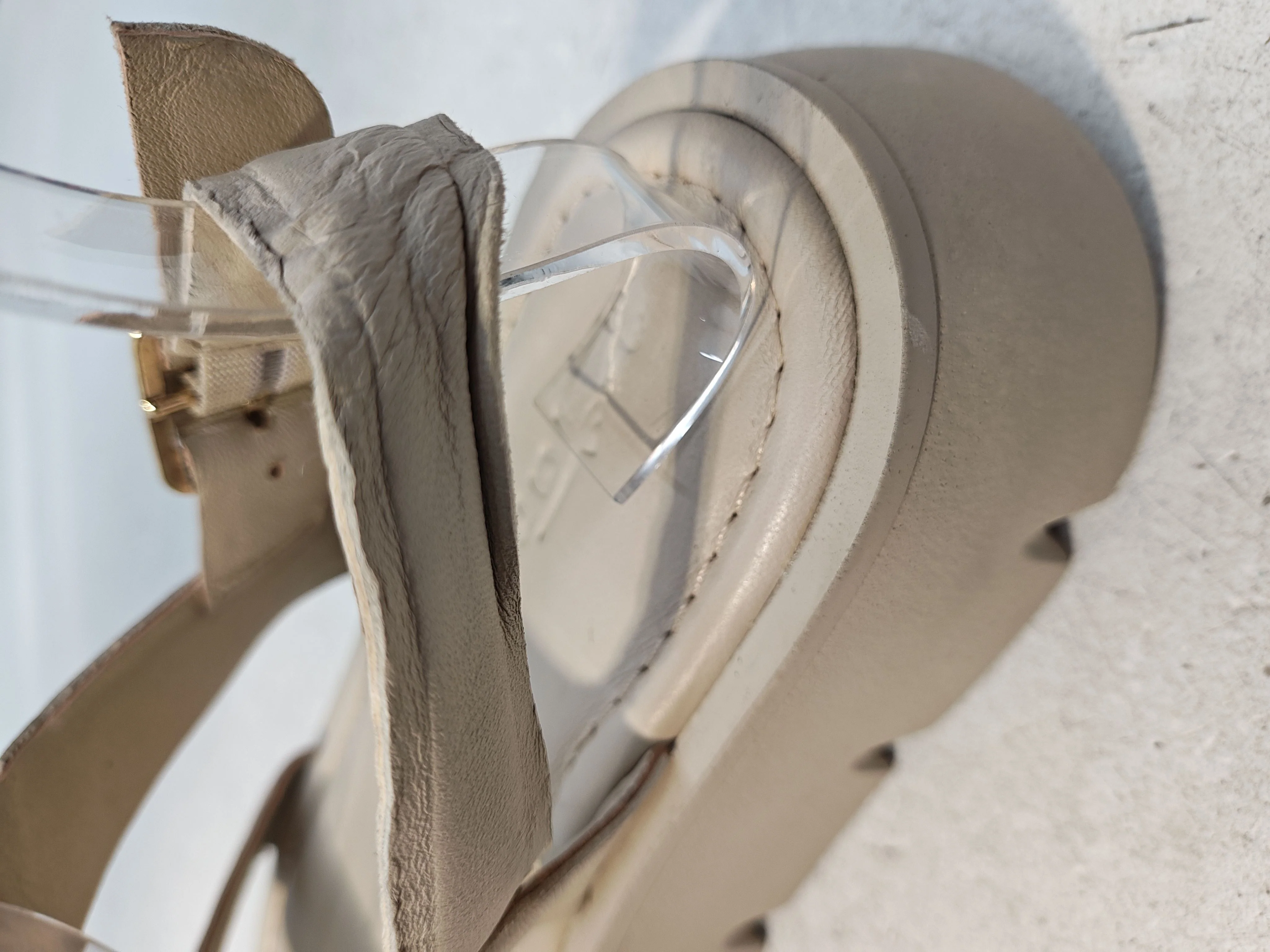 Tamaris Women's Sandals UK 5 Cream 100% Leather Flat - Image 9