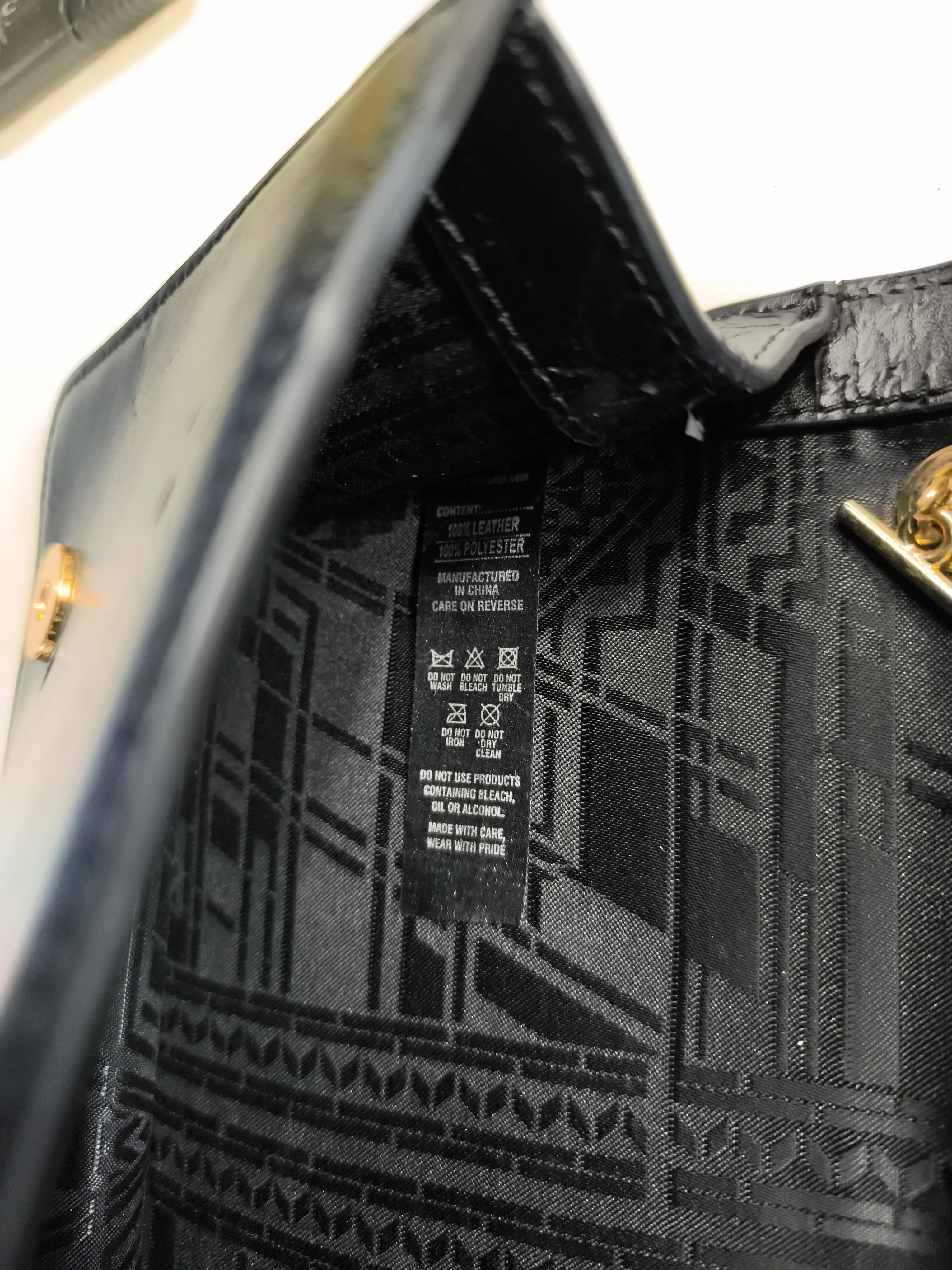 Ted Baker Women's Bag Black Geometric Leather with Polyester Crossbody - Image 8