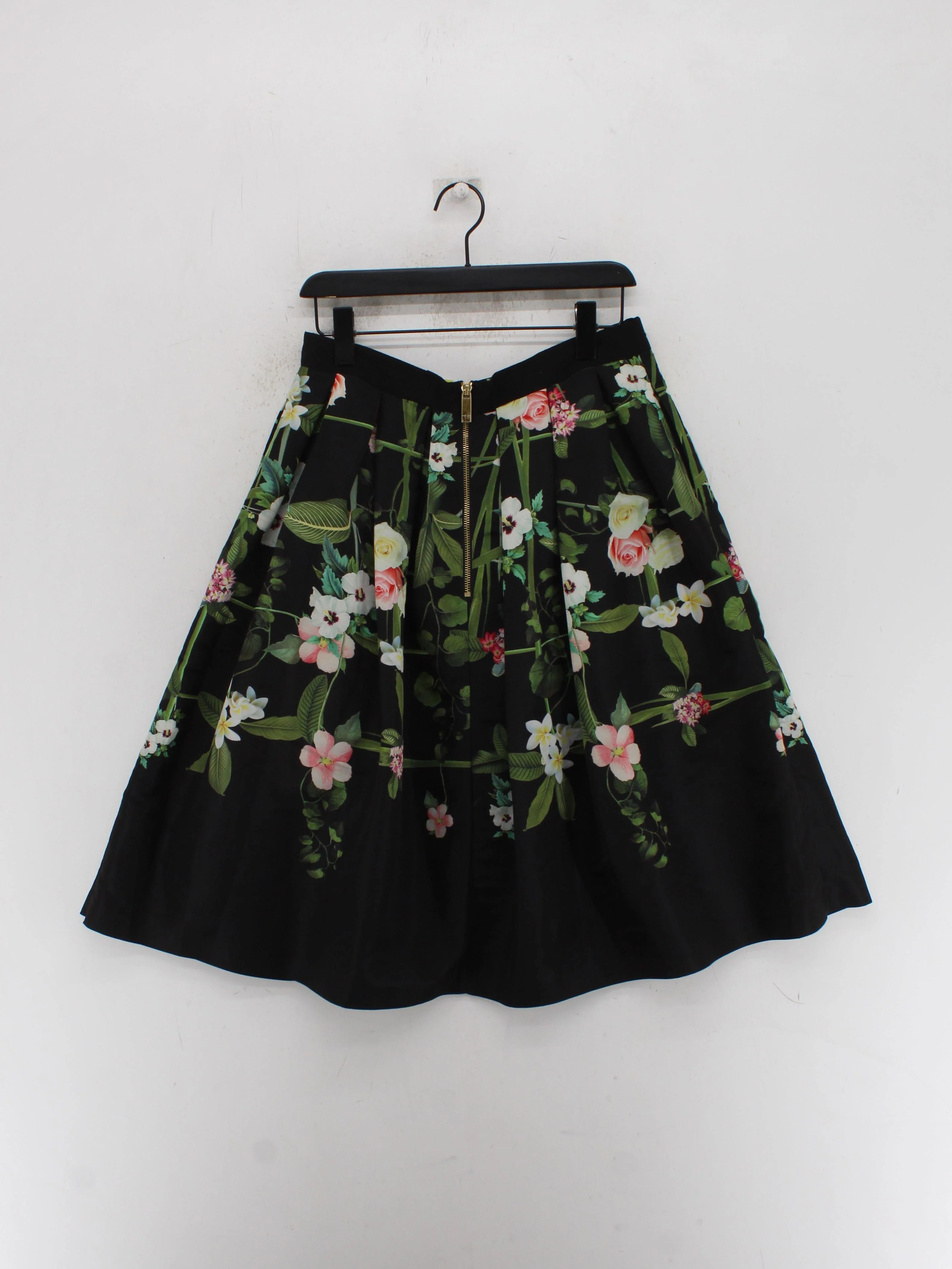 Ted Baker Women's Midi Skirt UK 14 Black Polyester with Elastane Pleated - Image 2