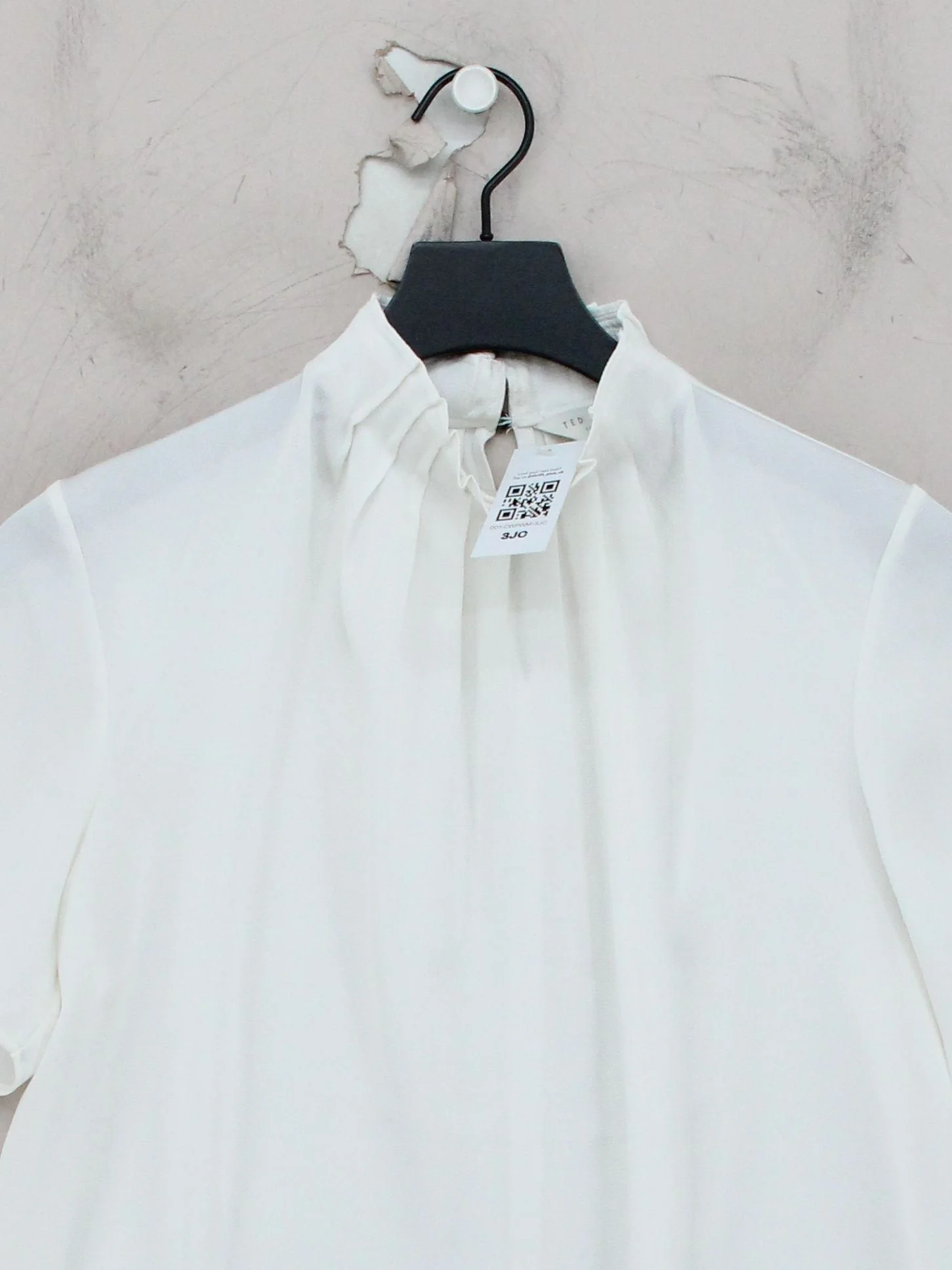 Ted Baker Women's Top UK 8 White Polyester with Viscose, Elastane Basic - Image 3