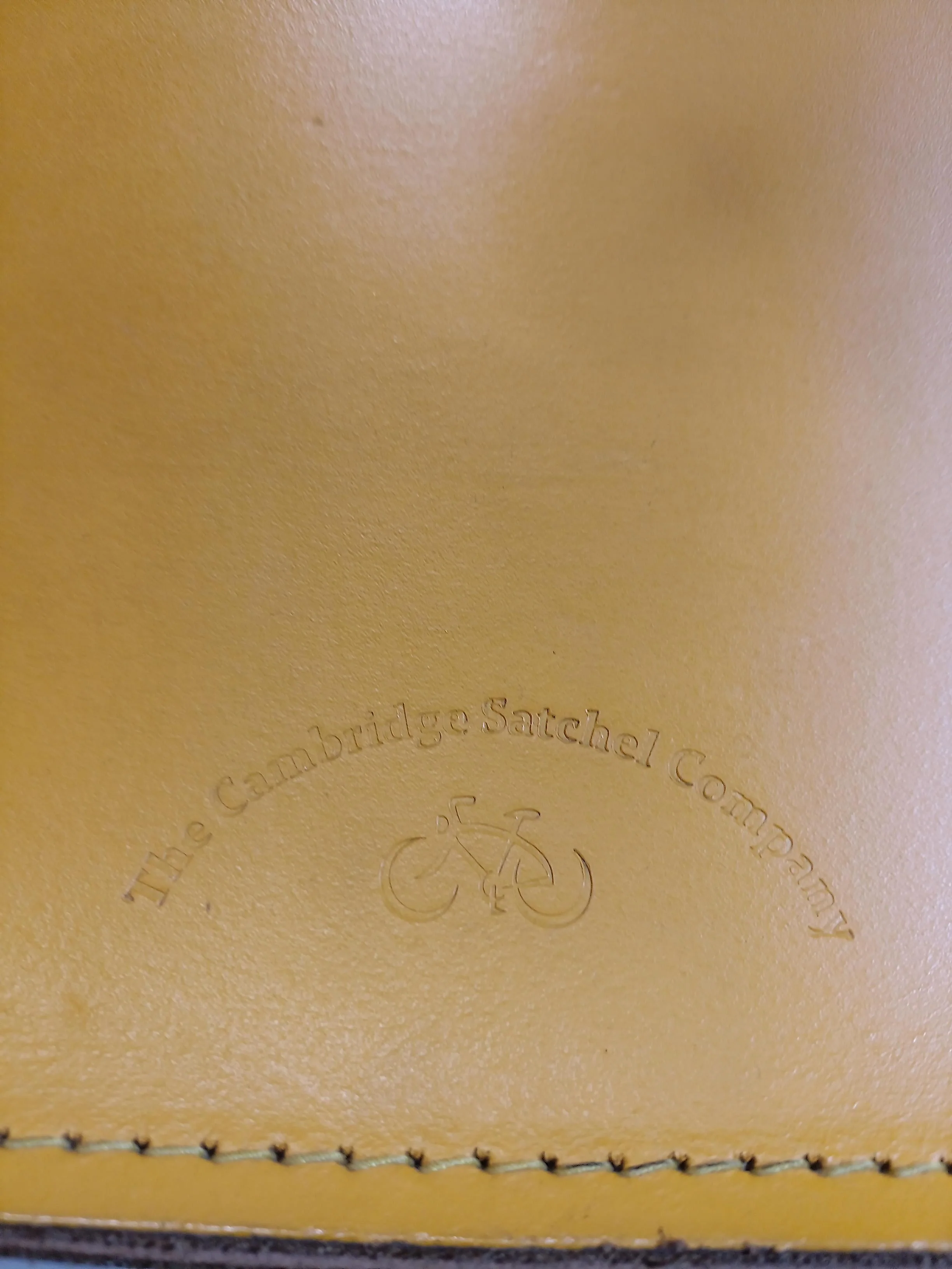 The Cambridge Satchel Company Men's Bag Yellow 100% Leather Satchel - Image 9