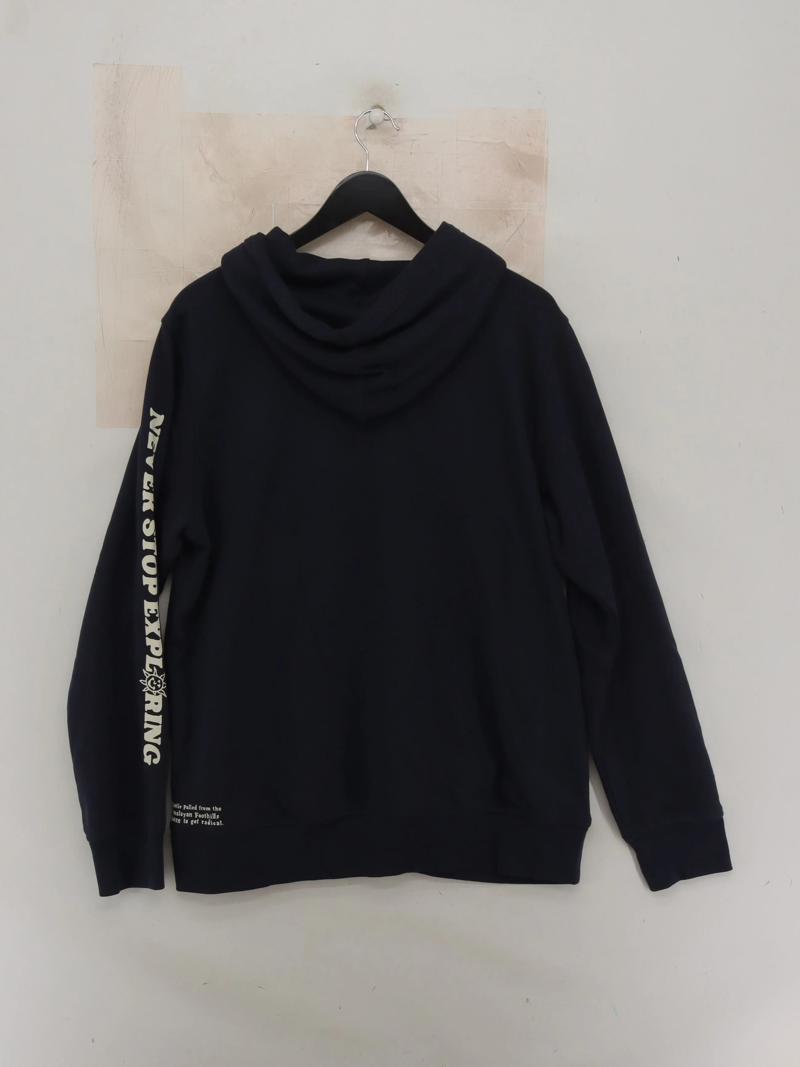 The North Face Men's Hoodie L Black Graphic Cotton with Polyester Pullover - Image 2