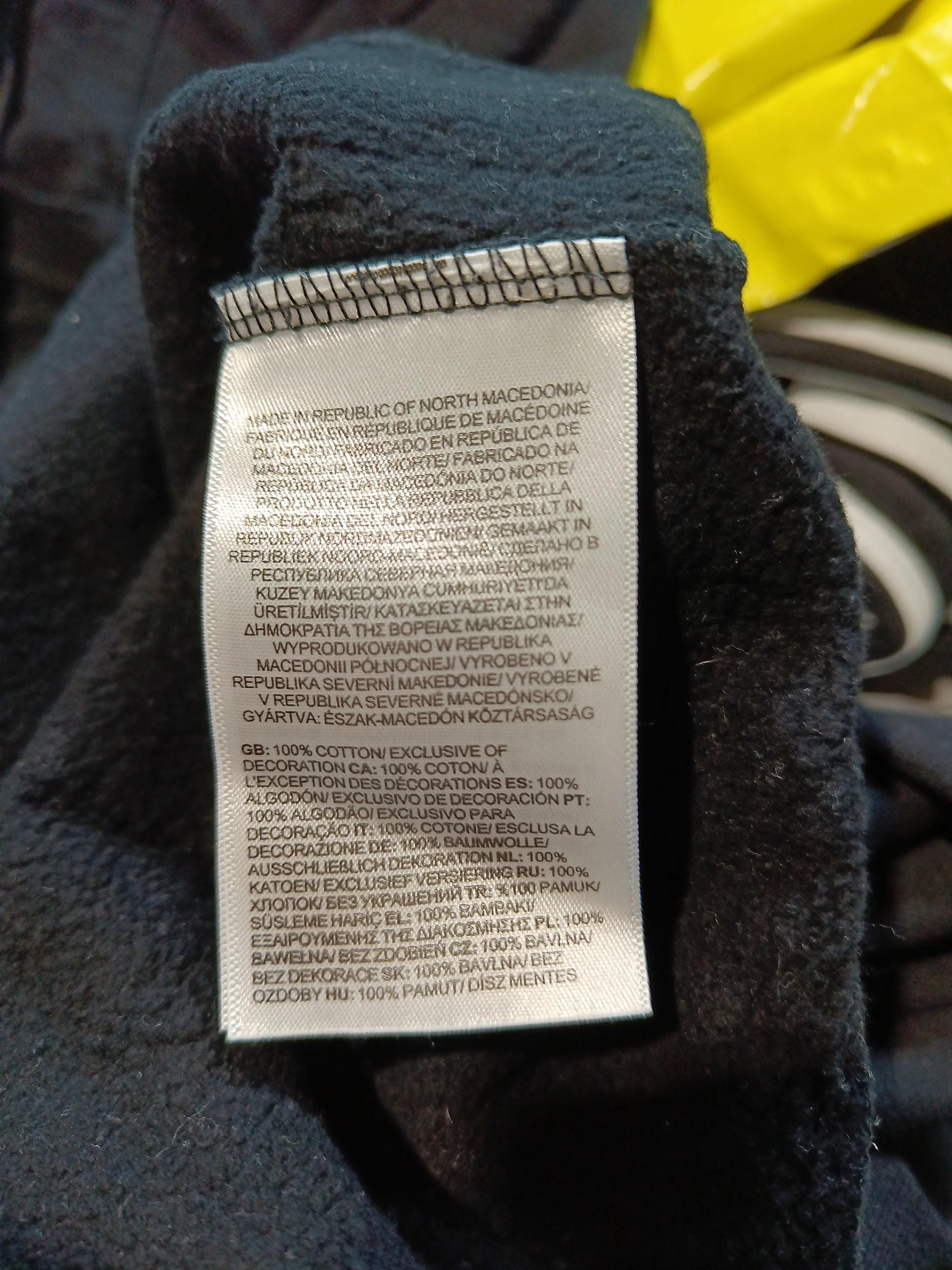 The North Face Women's Hoodie S Black Graphic 100% Cotton Pullover - Image 6