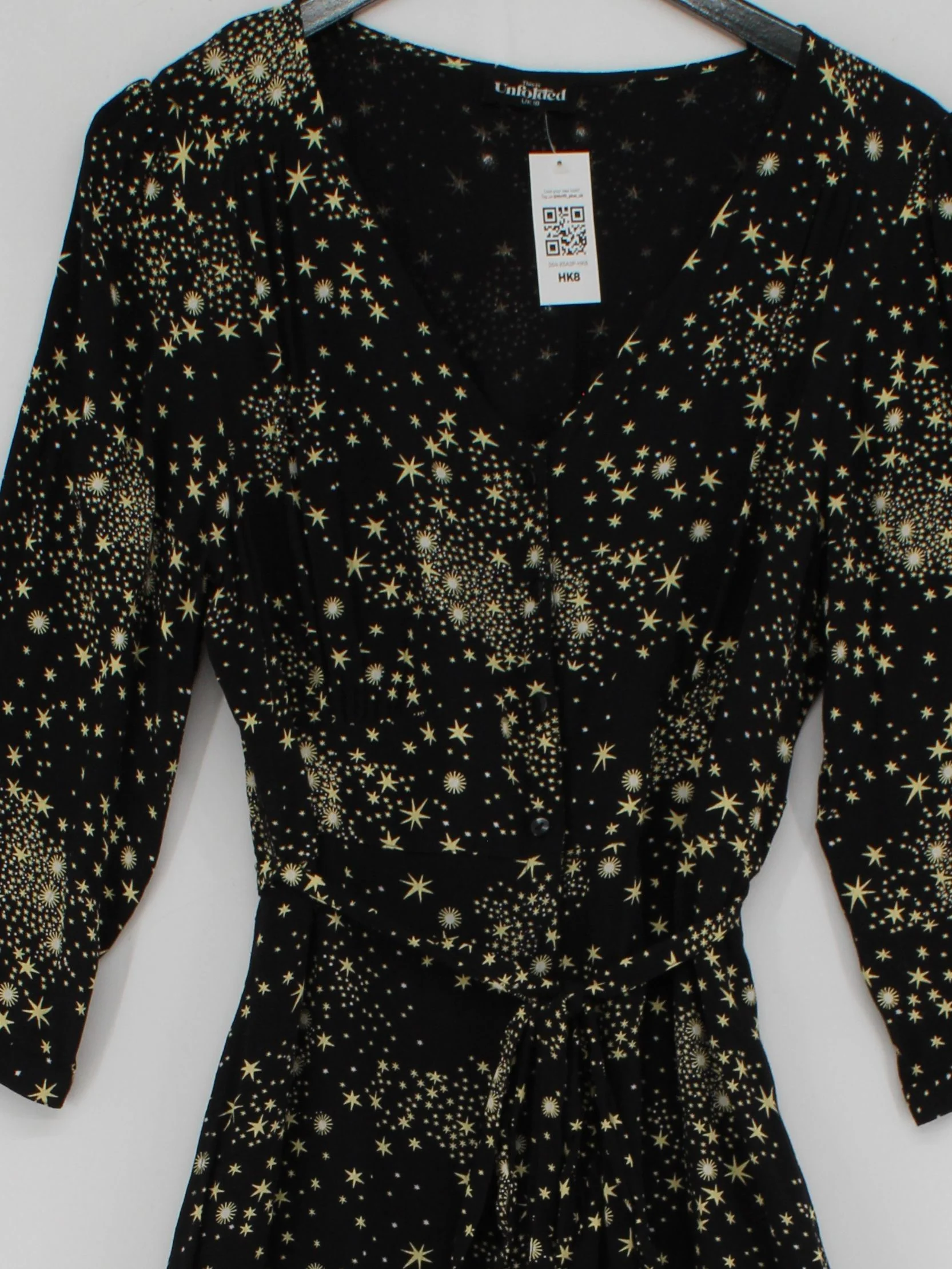 This is Unfolded Wrap Midi Dress UK18 in Black - Image 3