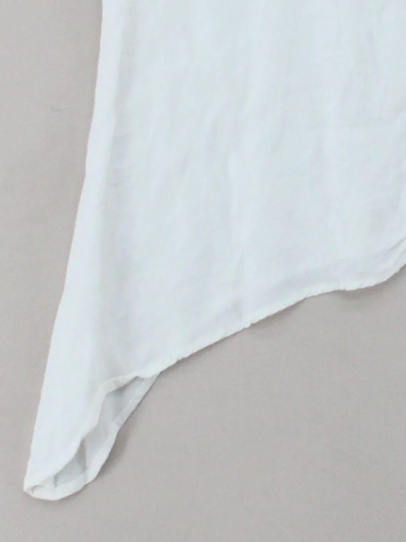 Tobi Women's Top S White Viscose with Rayon Short Sleeve V-Neck Basic - Image 4
