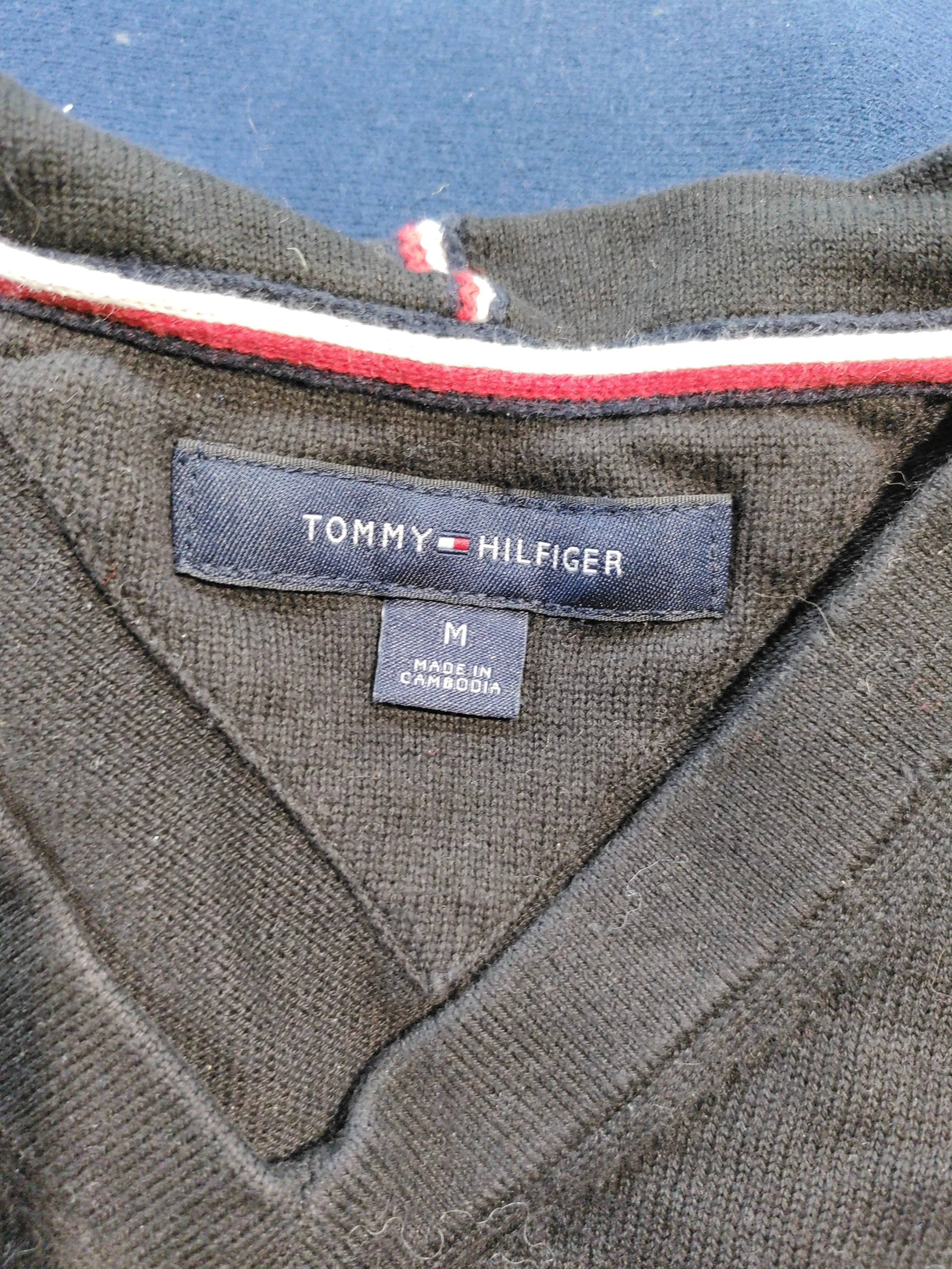 Tommy Hilfiger Men's Jumper M Black 100% Cotton V-Neck Pullover - Image 5
