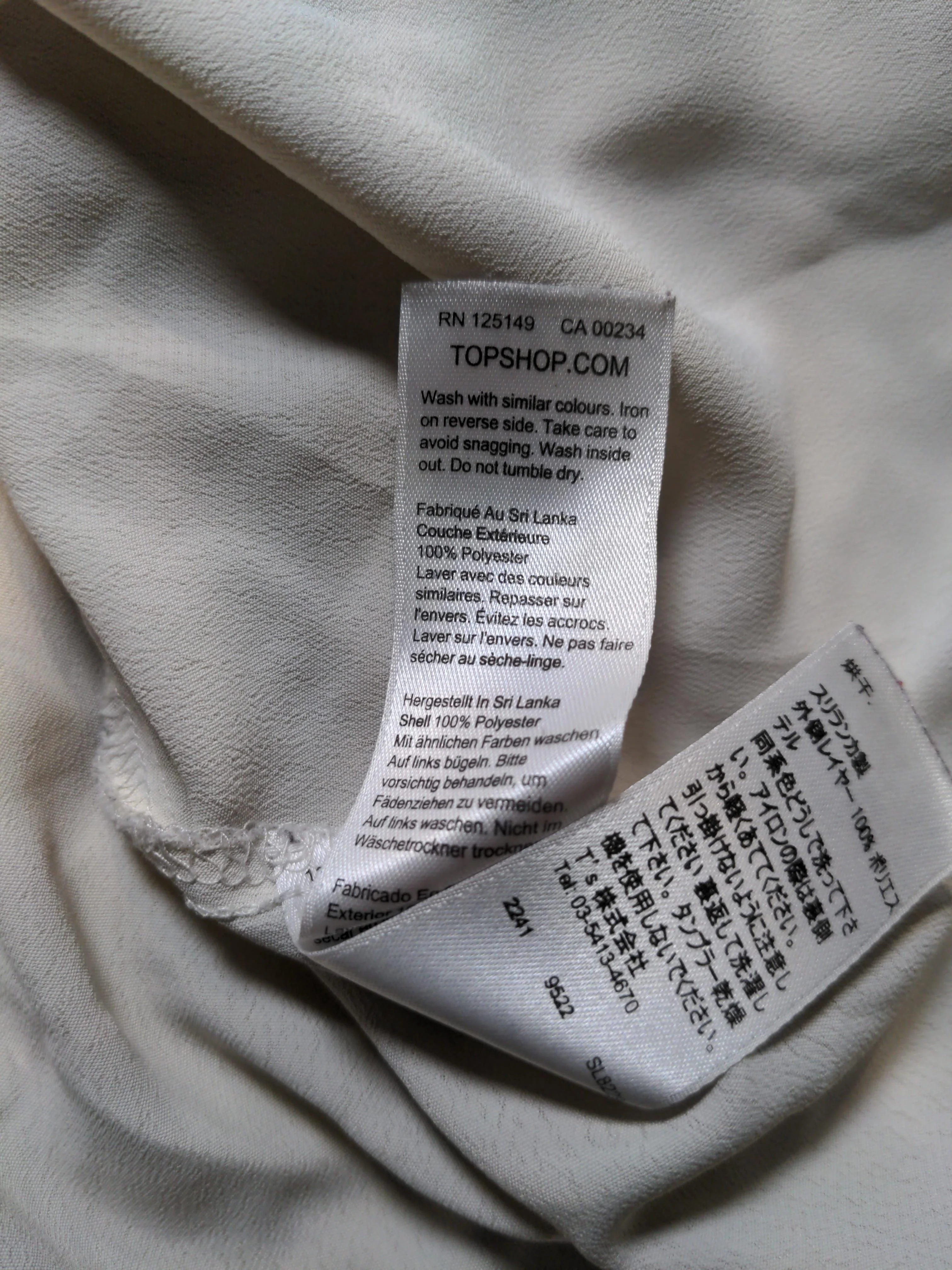 Topshop Women's Blouse UK 10 Cream 100% Polyester Long Sleeve V-Neck Basic - Image 6