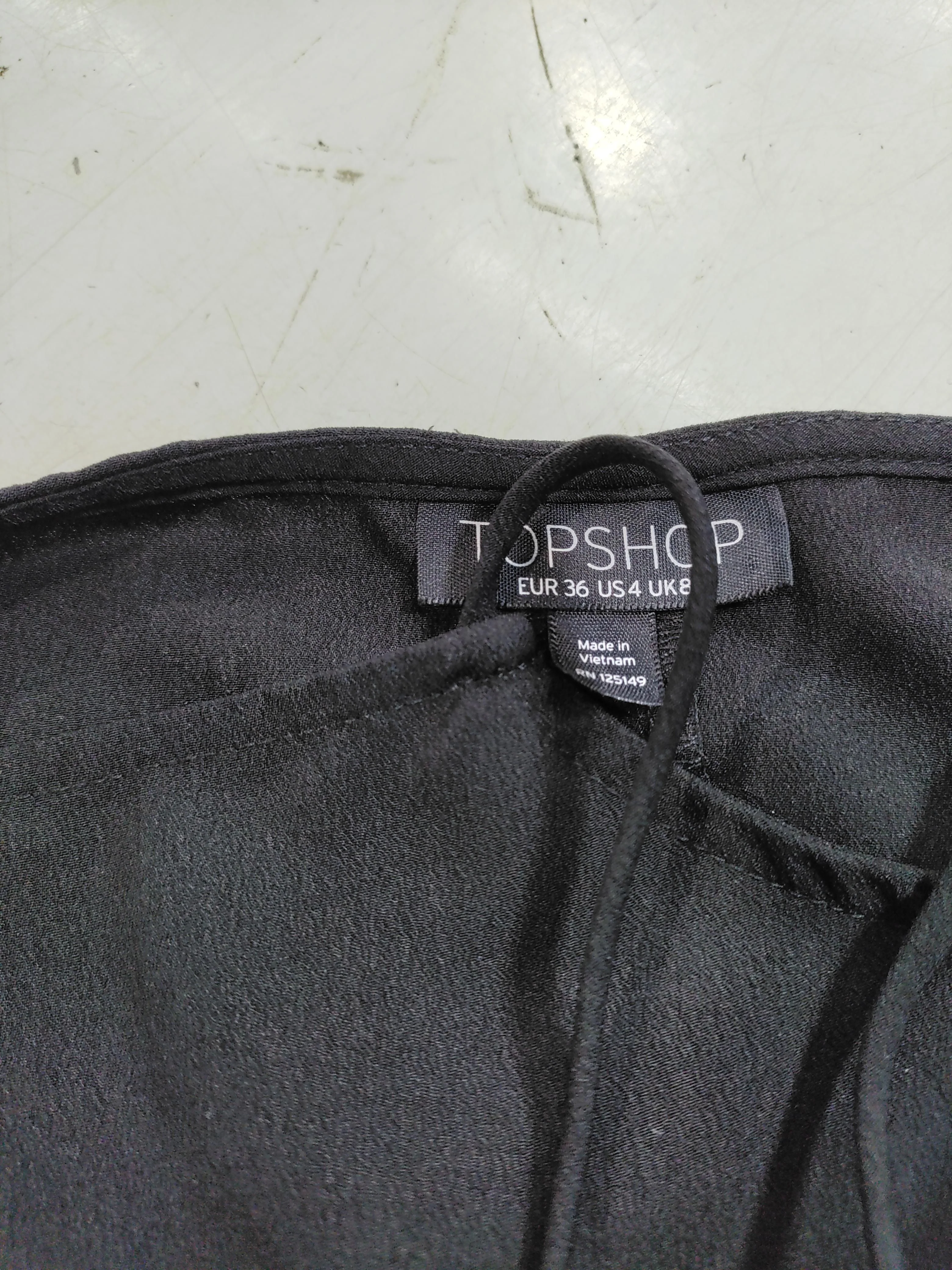 Topshop Women's T-Shirt S Black 100% Polyester Sleeveless Square Neck Camisole - Image 5