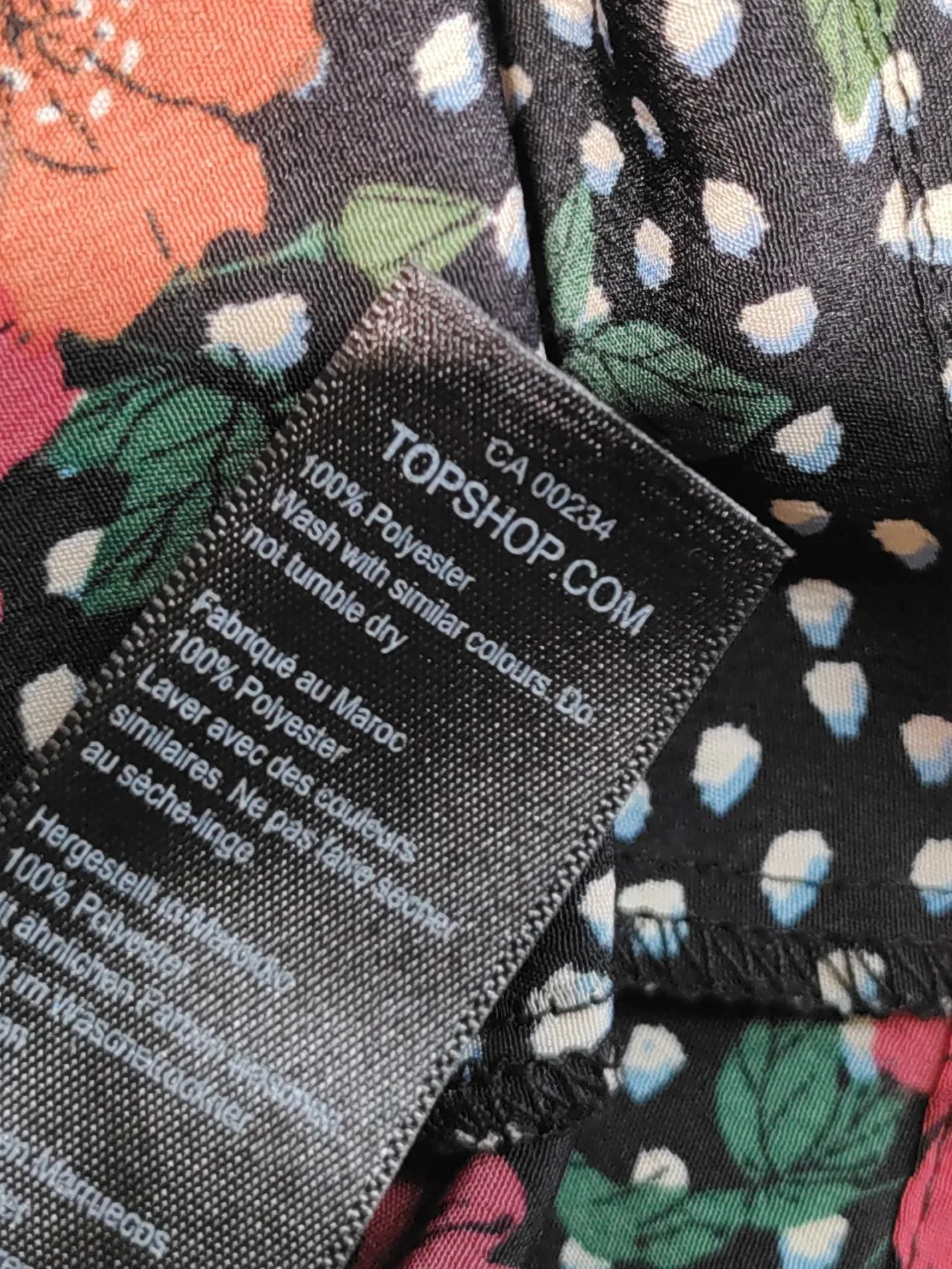 Topshop Women's Top UK 10 Black Floral 100% Polyester Long Sleeve V-Neck Cropped - Image 6
