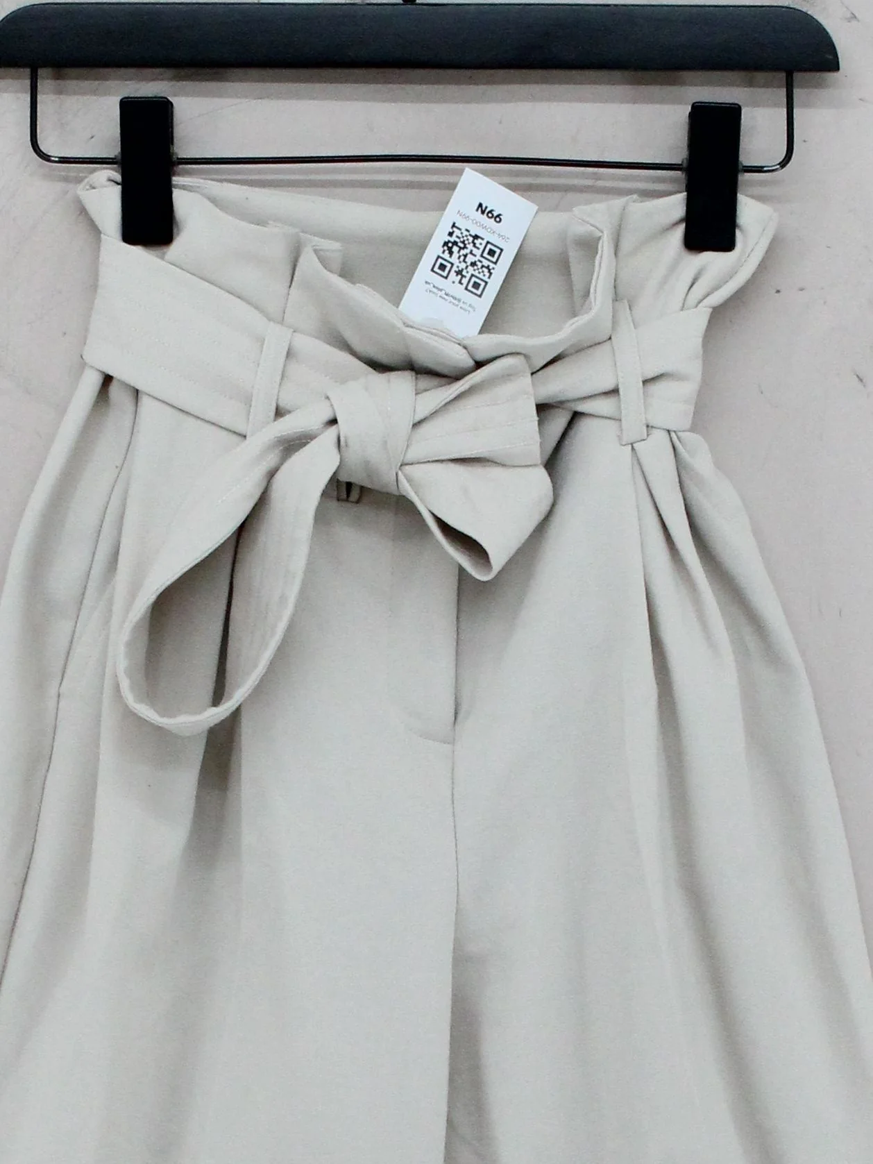 Topshop Women's Trousers UK 8 Cream Polyester with Viscose, Elastane Cropped - Image 3