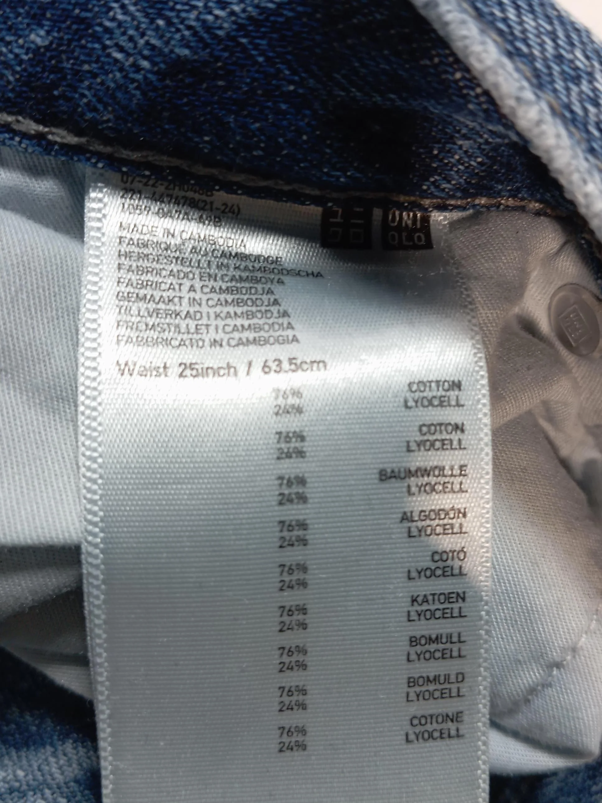 Uniqlo Men's Jeans W 25 in Blue Cotton with Lyocell Modal Wide-Leg - Image 6