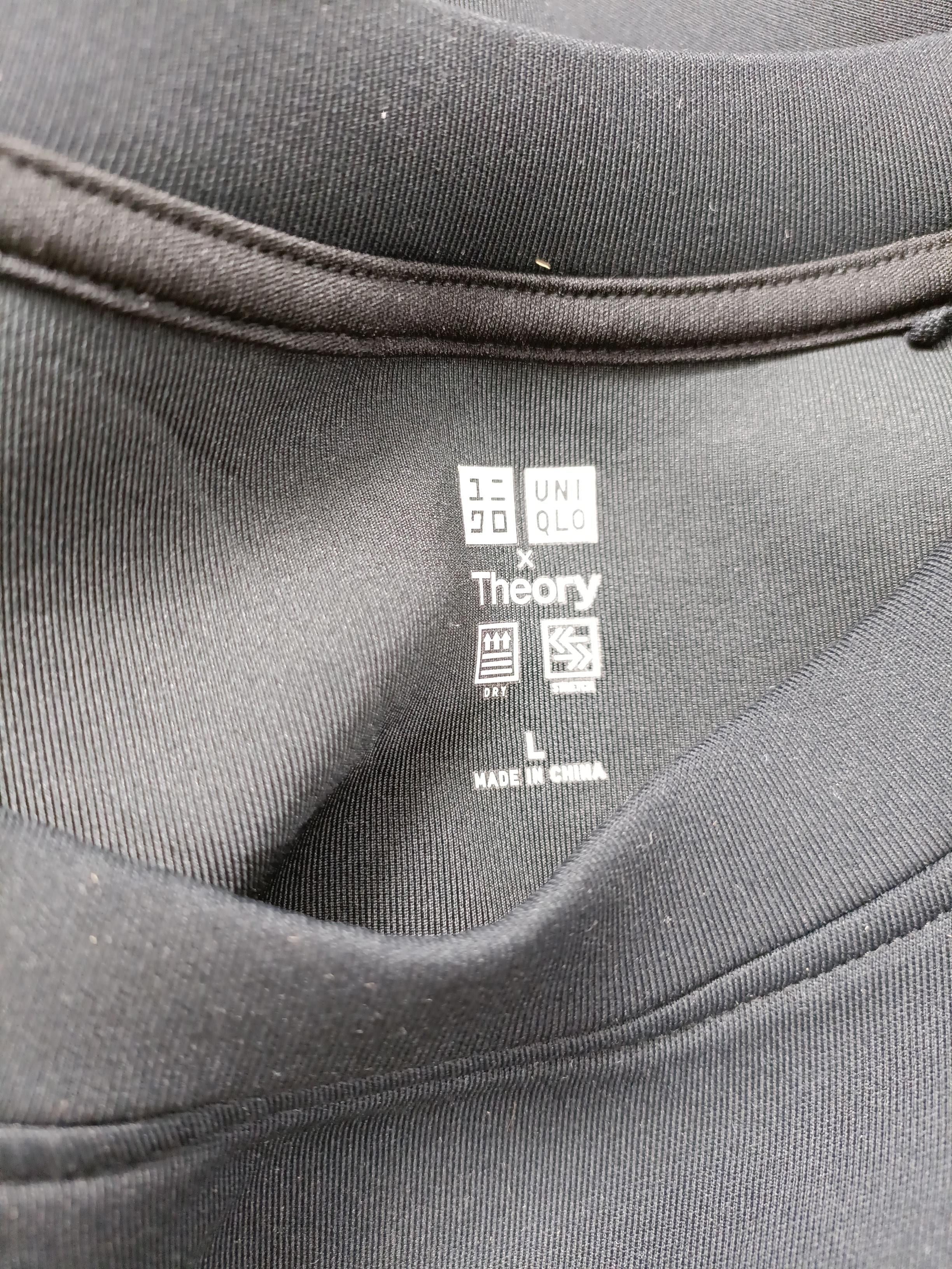 Uniqlo Men's Jumper L Black Polyester with Elastane Round Neck Pullover - Image 5
