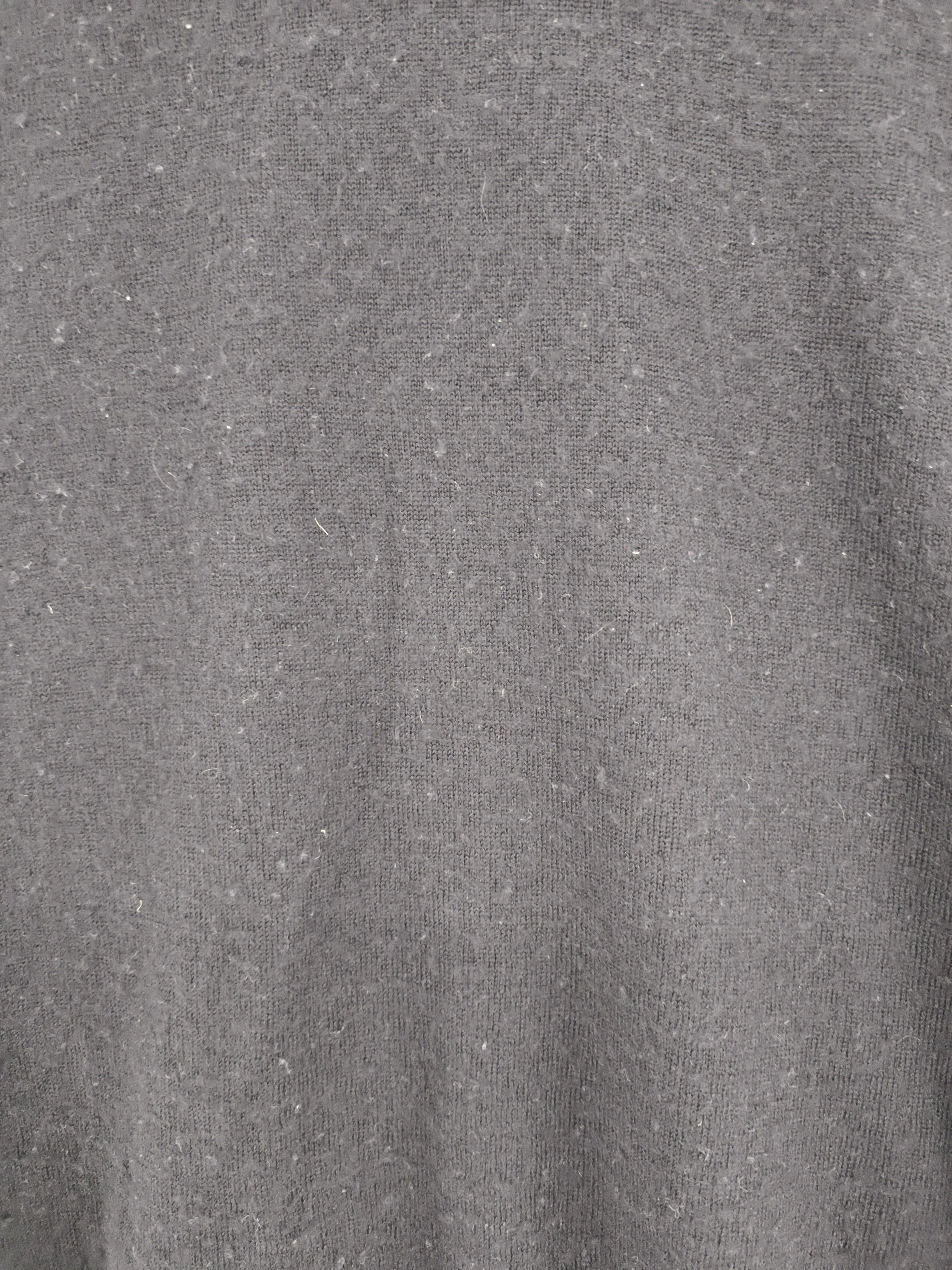 Uniqlo Men's Jumper M Blue 100% Wool V-Neck Pullover - Image 5