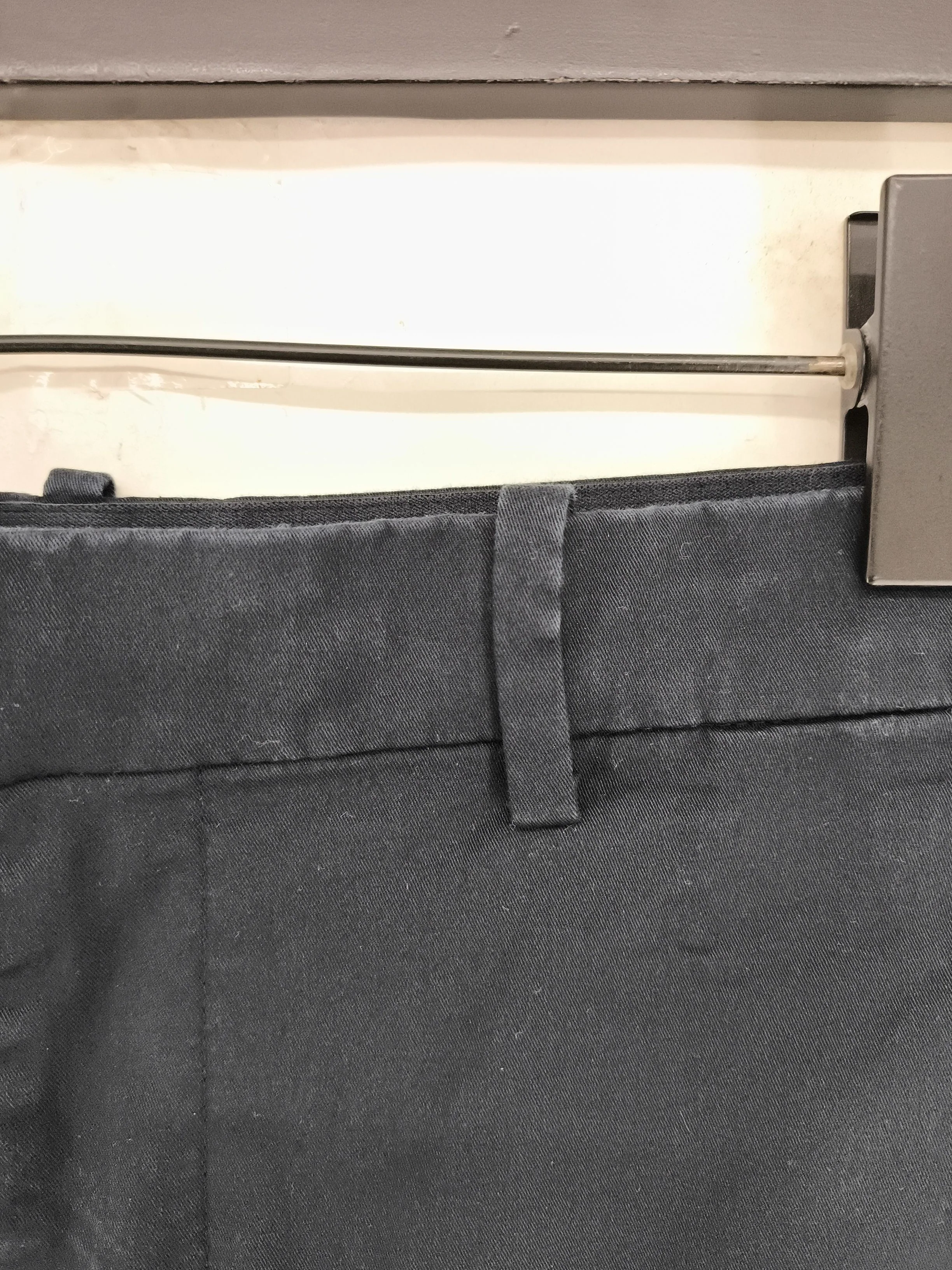Uniqlo Men's Shorts M Blue Cotton with Elastane Chino - Image 5