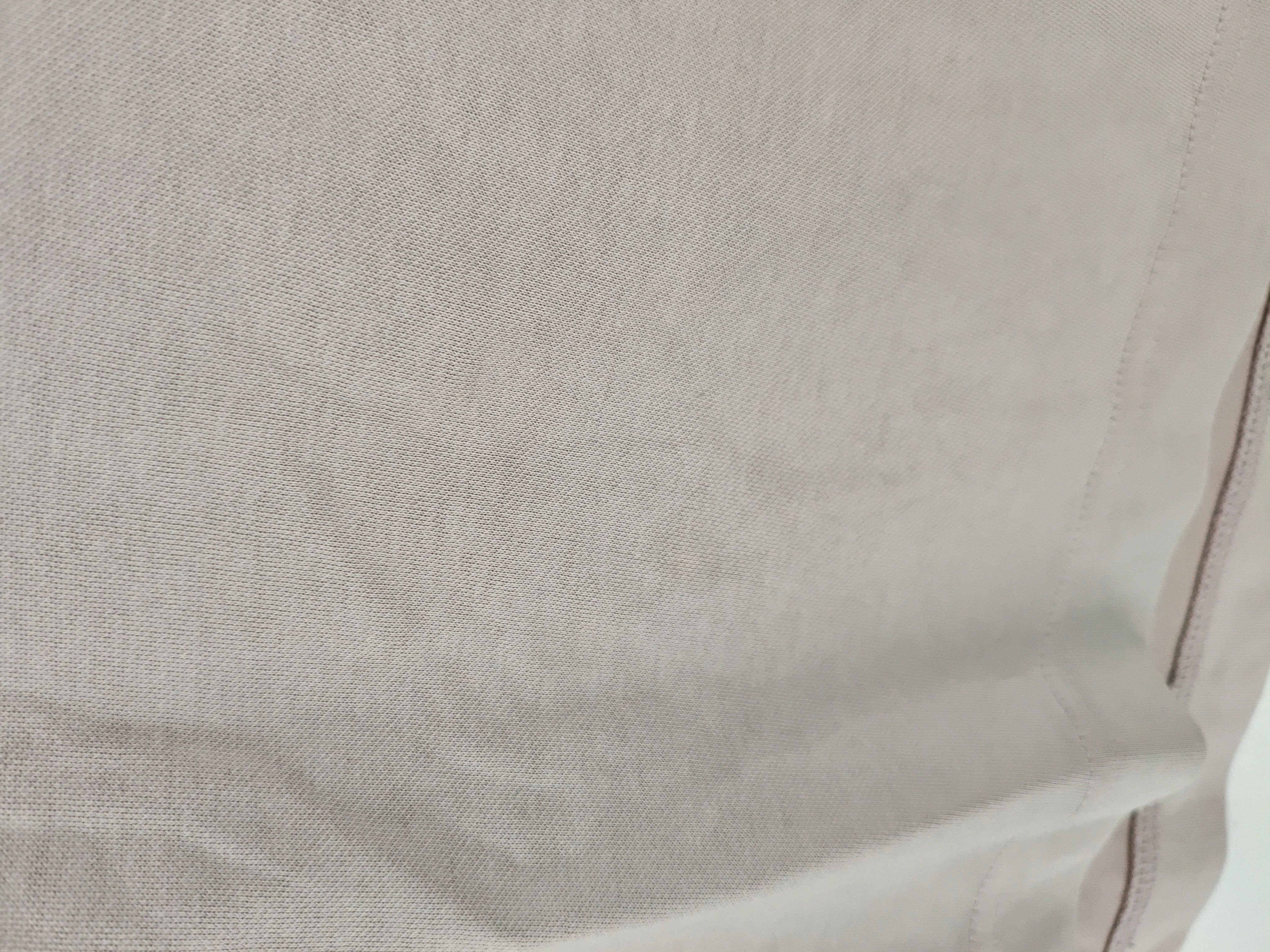Uniqlo Men's T-Shirt L Tan Cotton with Polyester Basic - Image 5