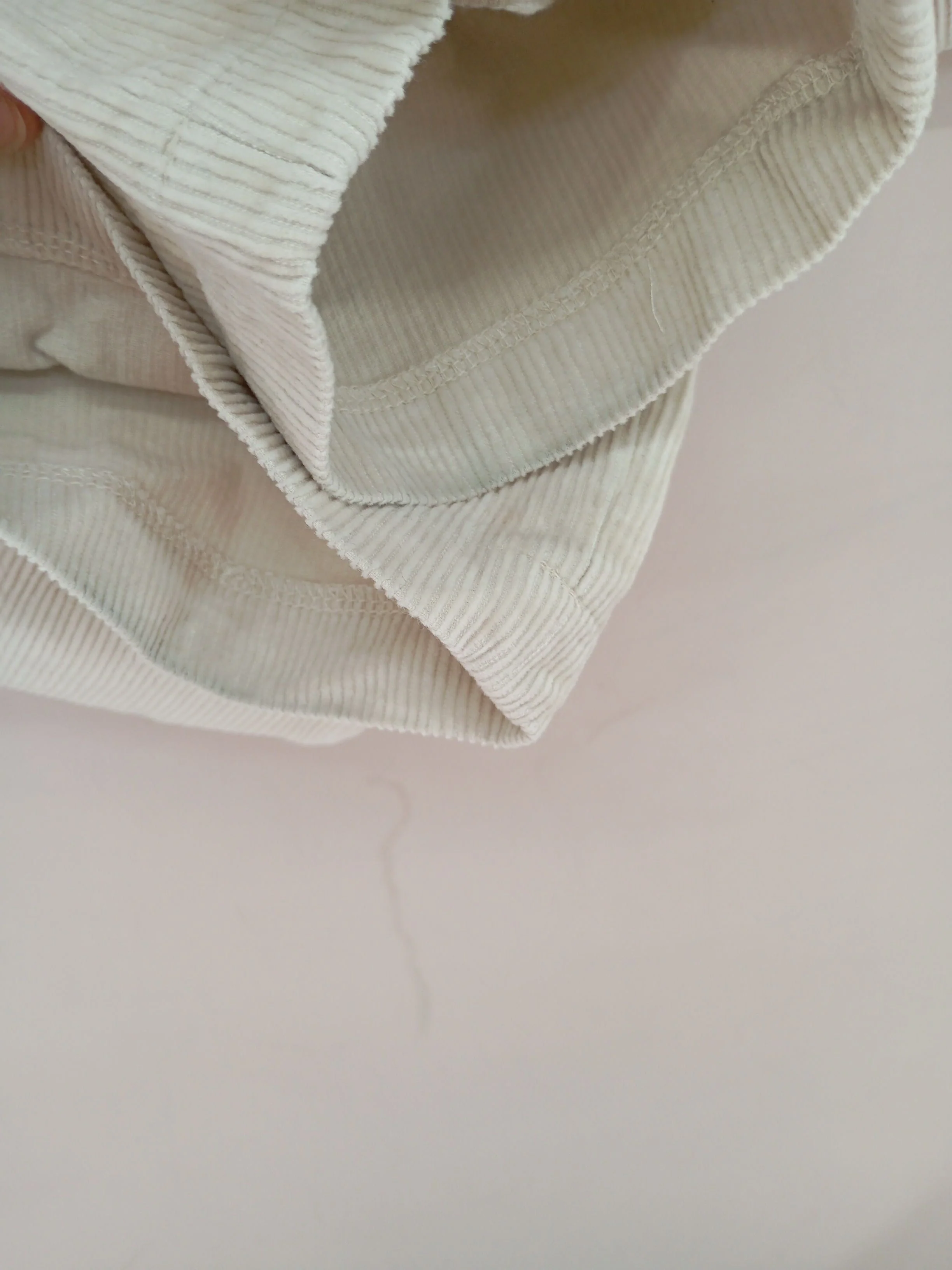 Uniqlo Men's Trousers M Cream Cotton with Elastane Tapered Chino - Image 7