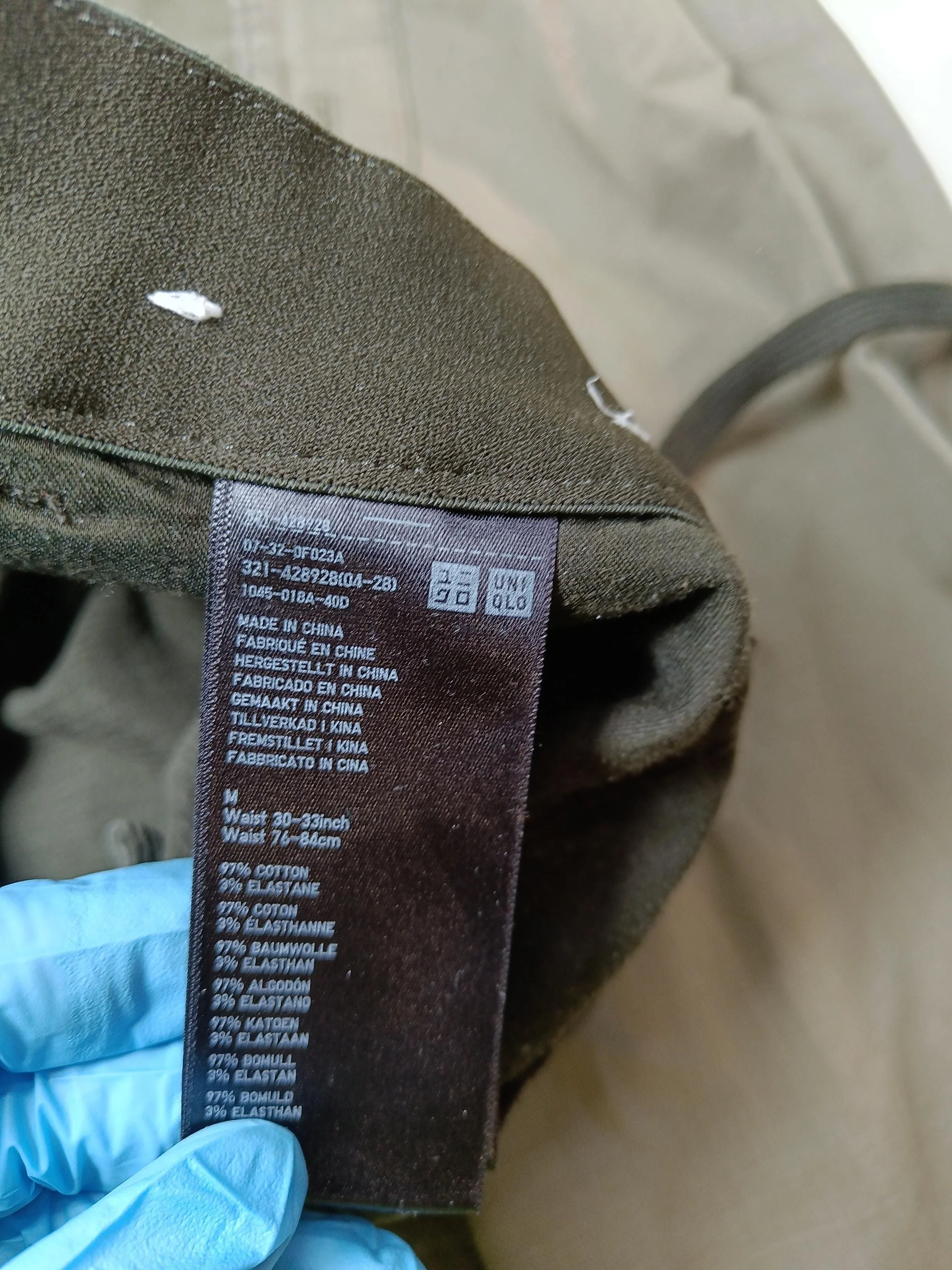 Uniqlo Men's Trousers M Green Cotton with Elastane Straight Chino - Image 5