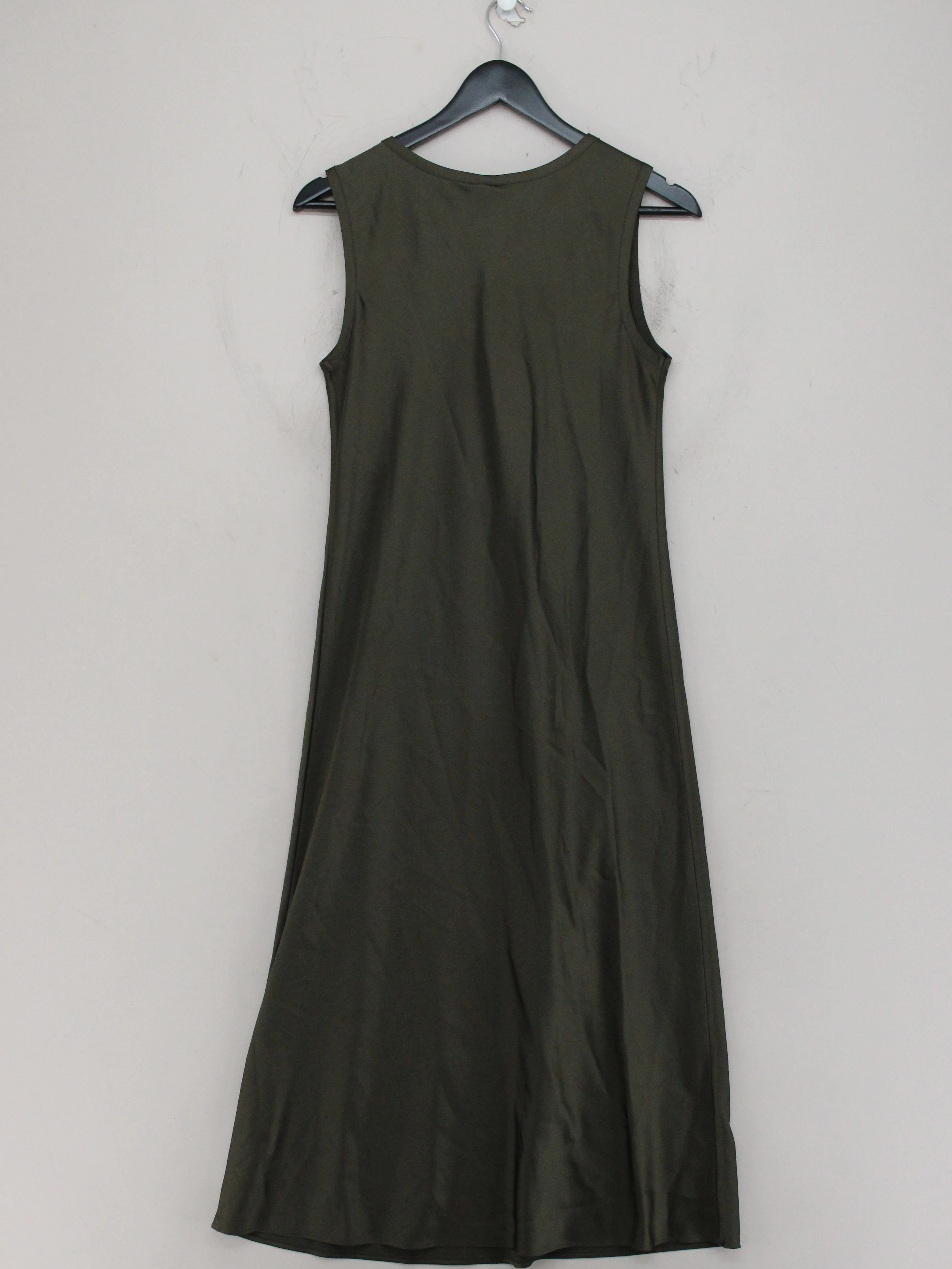 Uniqlo Tank Midi Dress S in Green - Image 2