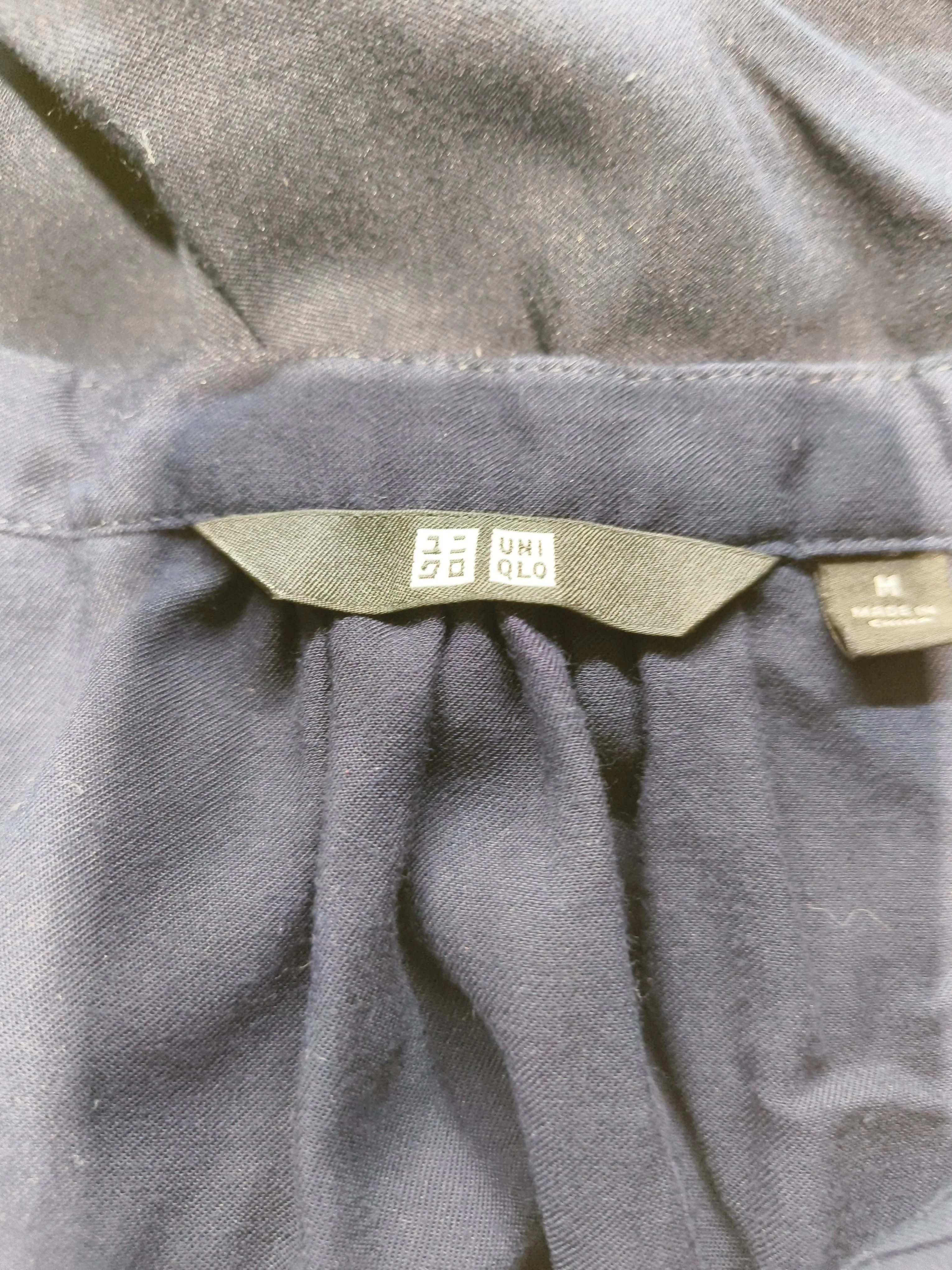 Uniqlo Women's Blouse M Blue Viscose with Polyester Long Sleeve Collared Basic - Image 5