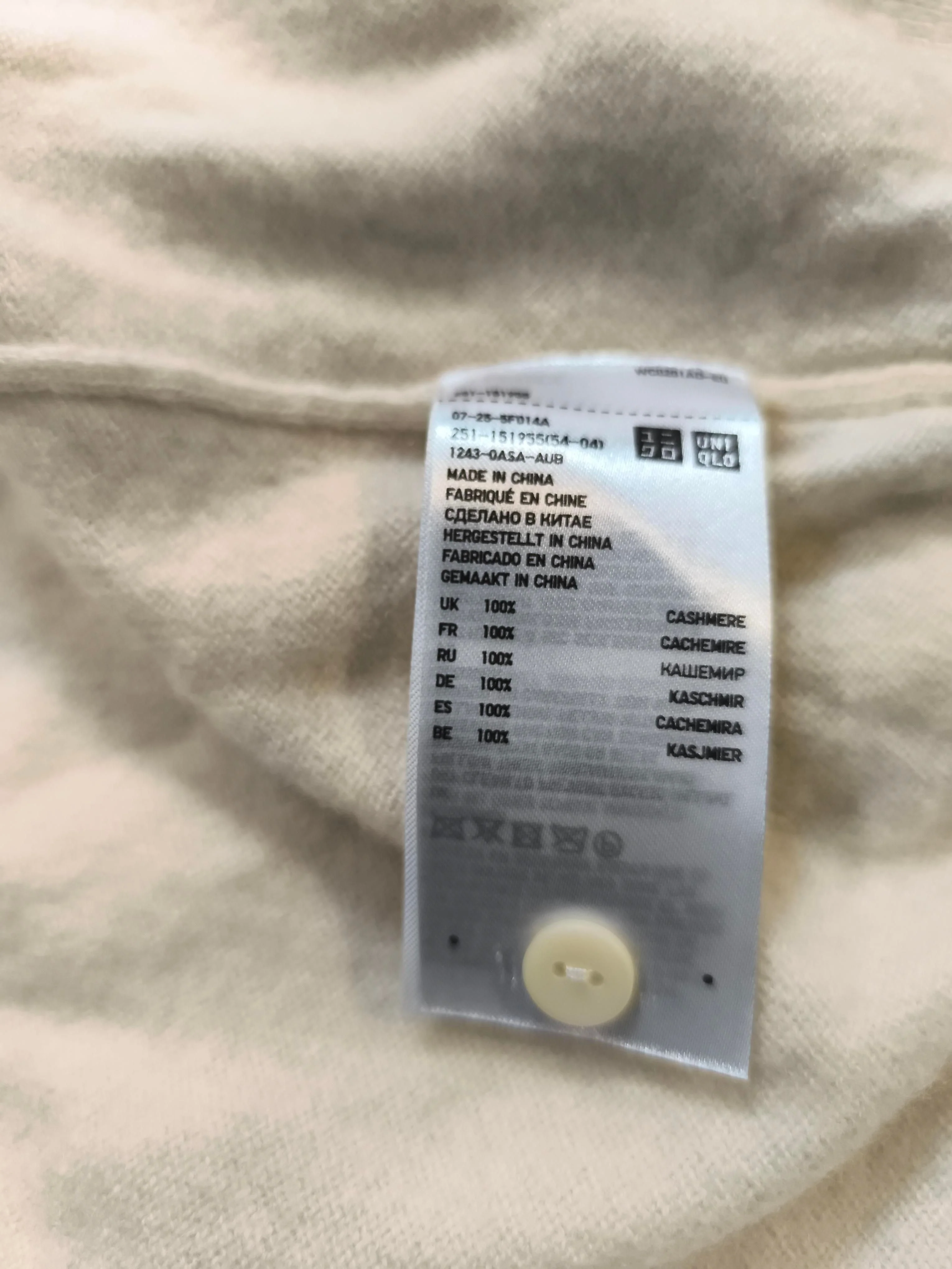Uniqlo Women's Cardigan XS Cream 100% Cashmere Crew Neck Cardigan - Image 8