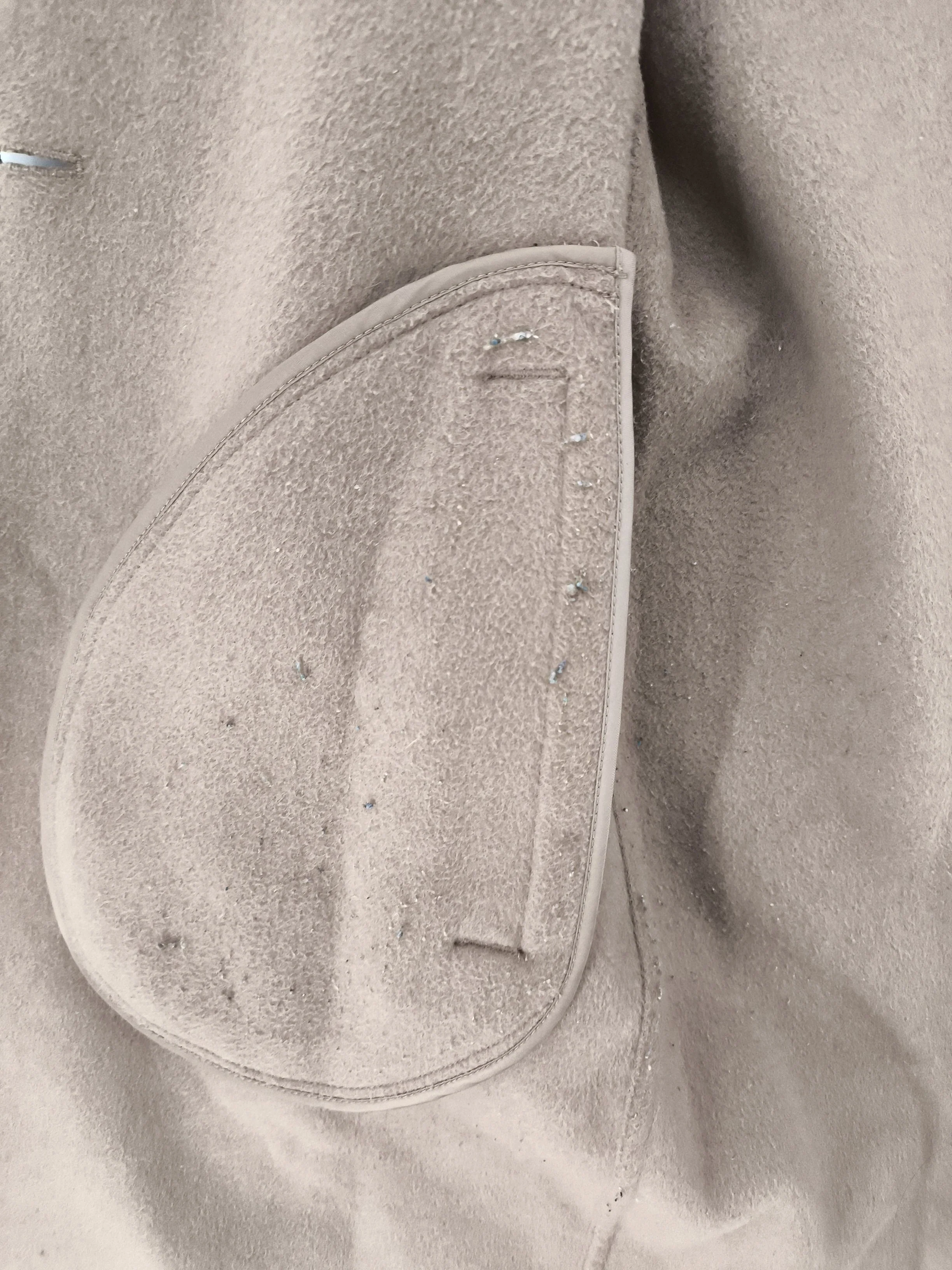 Uniqlo Women's Coat XS Tan Wool with Polyamide, Polyester Overcoat - Image 6