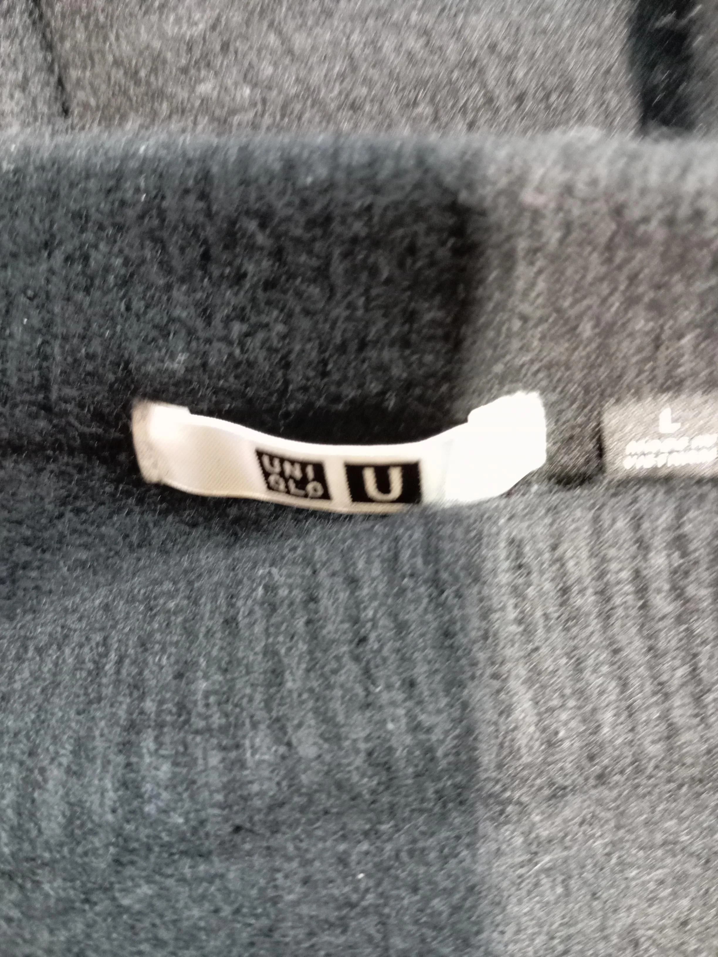 Uniqlo Women's Jumper L Black 100% Wool Crew Neck Pullover - Image 5