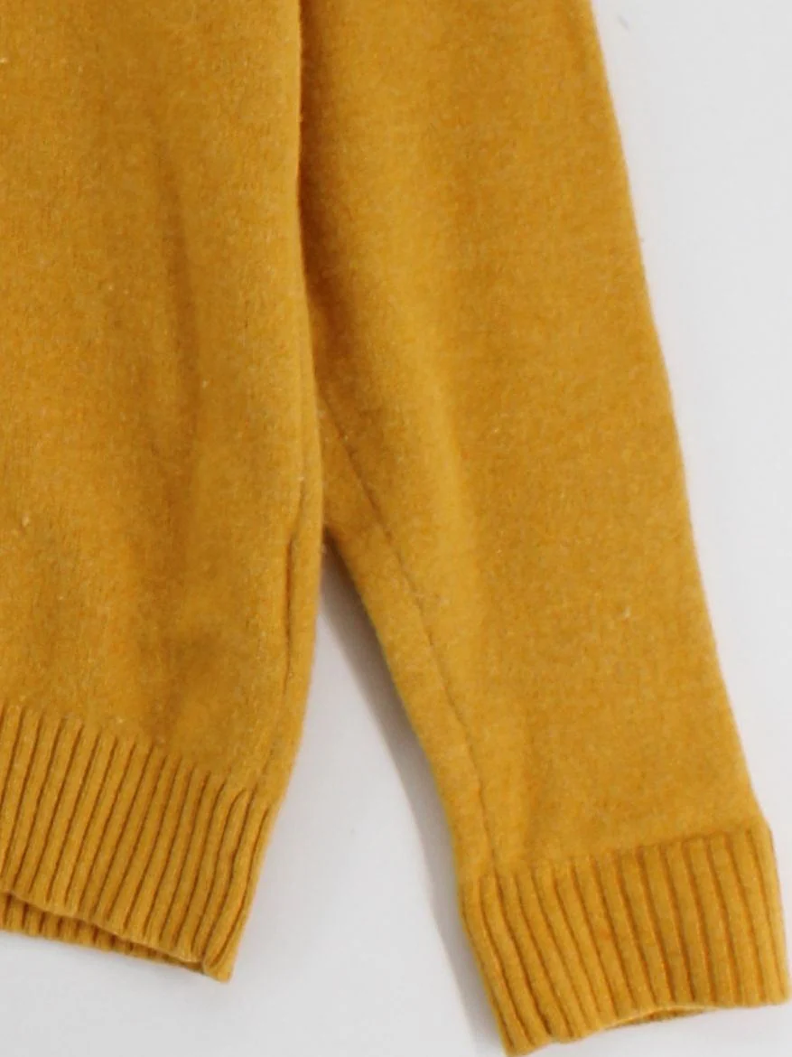 Uniqlo Women's Jumper L Yellow 100% Wool Crew Neck Pullover - Image 4