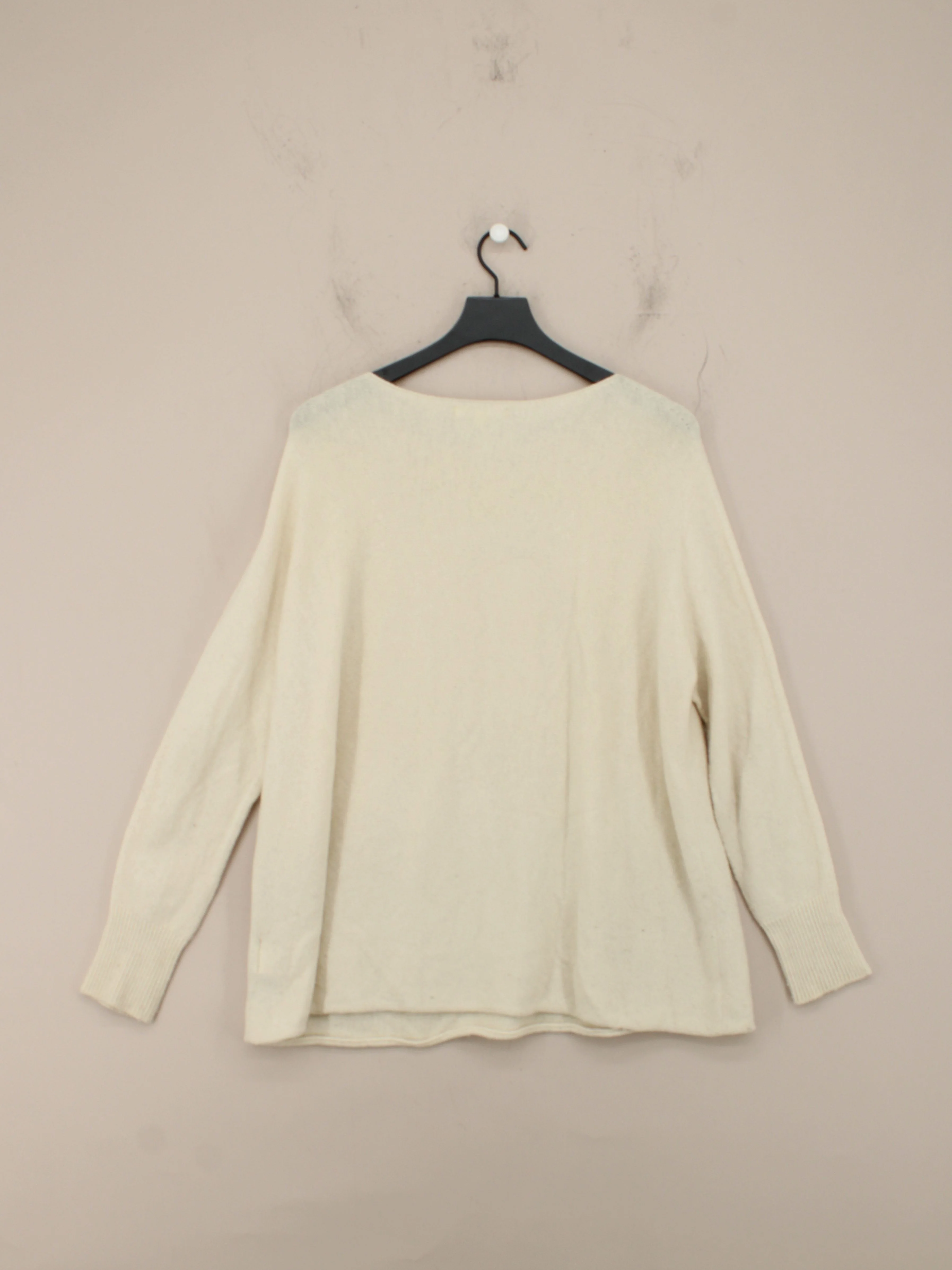Uniqlo Women's Jumper S Cream Wool with Polyamide Round Neck Pullover - Image 2