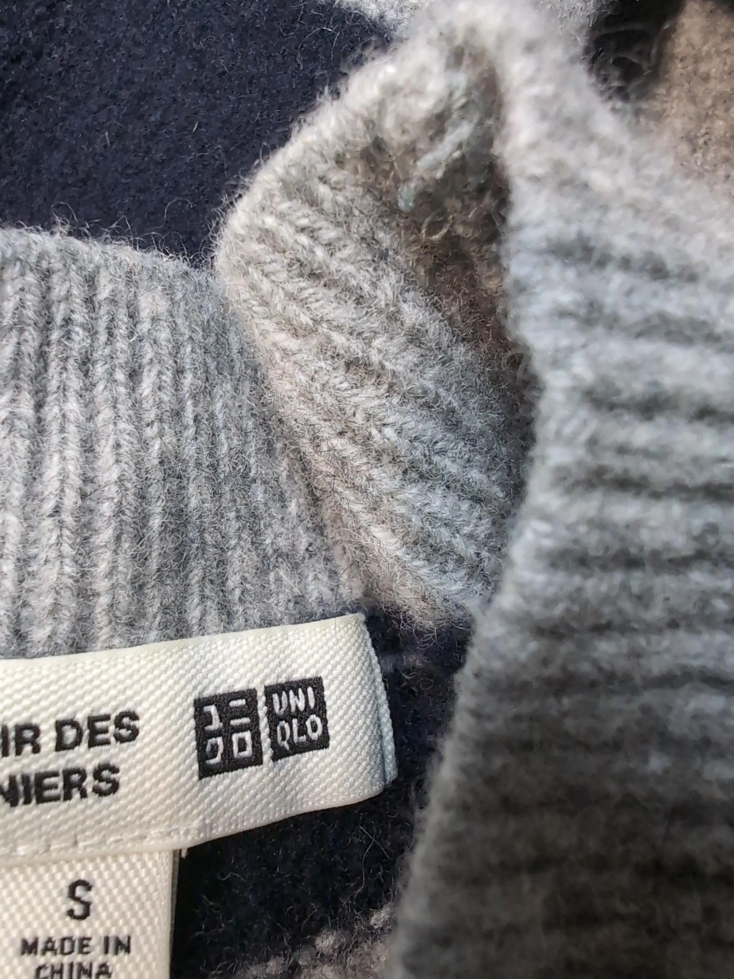 Uniqlo Women's Jumper S Grey Striped 100% Wool Crew Neck Pullover - Image 6