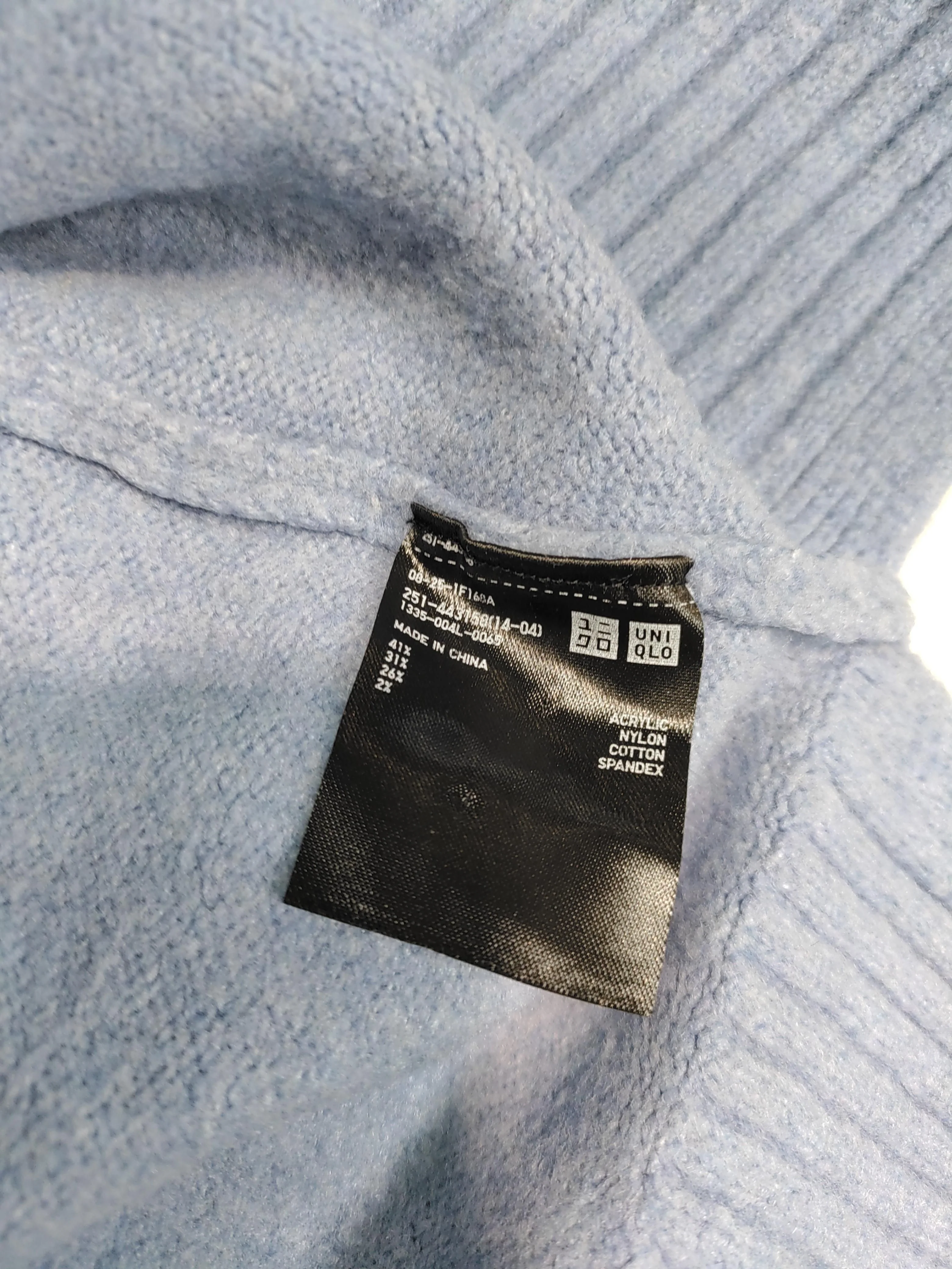 Uniqlo Women's Jumper XL Blue Acrylic with Nylon, Cotton, Spandex Pullover - Image 7