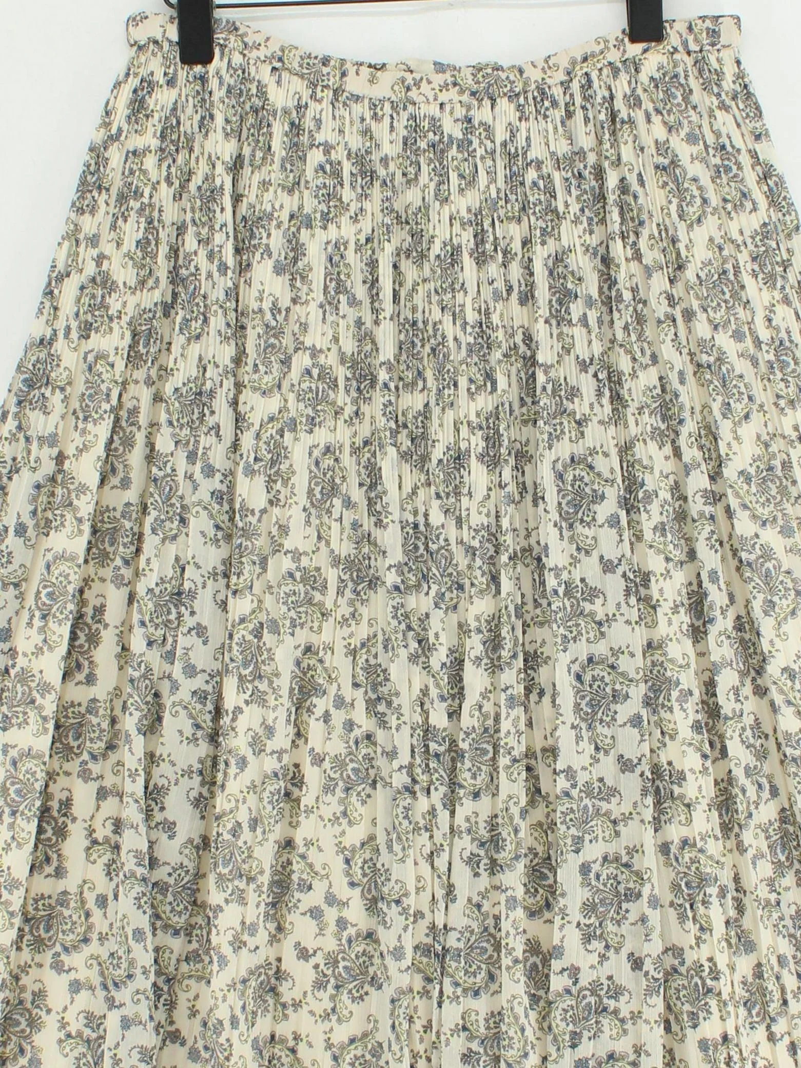 Uniqlo Women's Midi Skirt L Cream Floral 100% Polyester Midi Pleated - Image 3