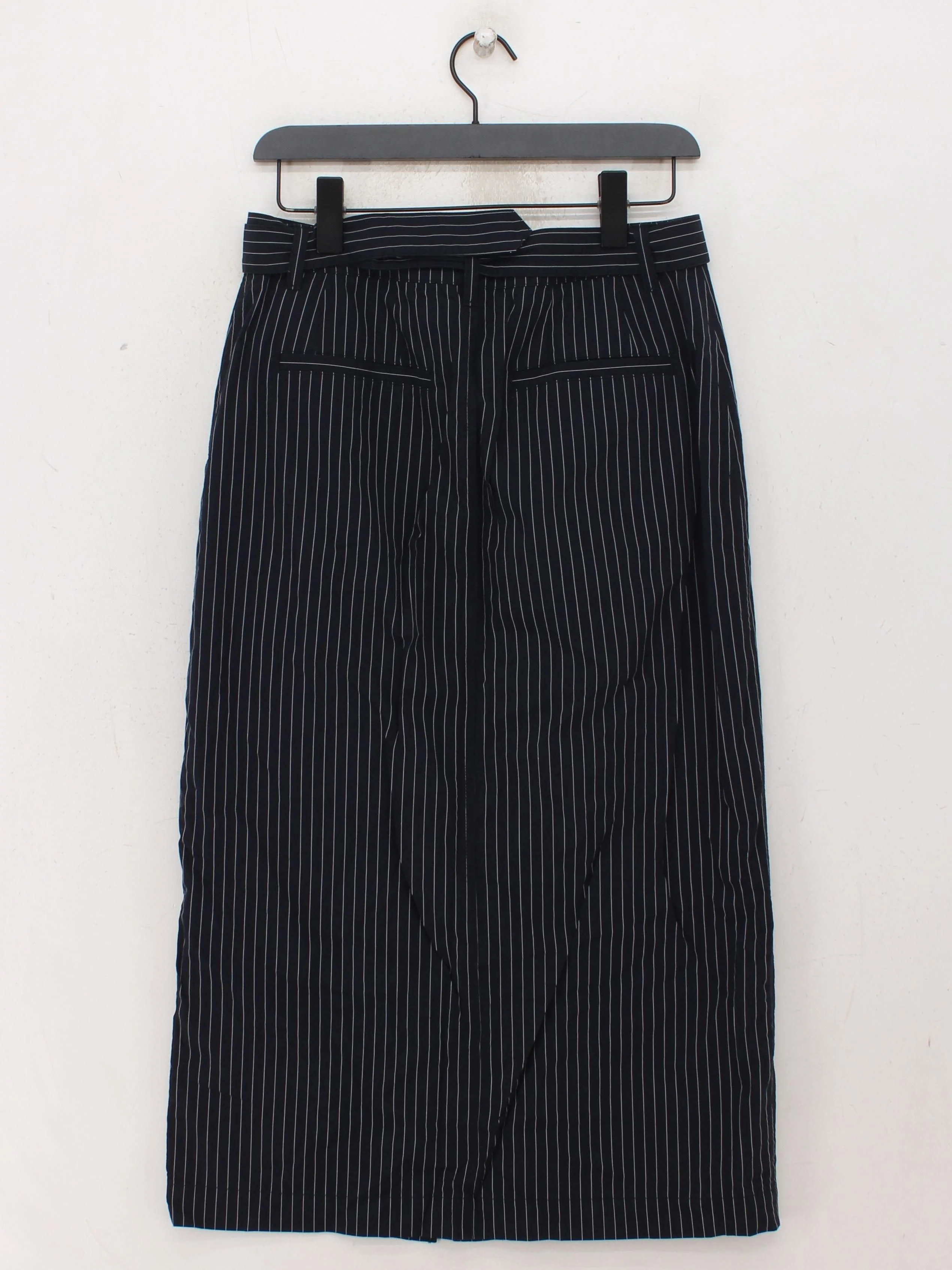 Uniqlo Women's Midi Skirt W 32 in Black Cotton with Polyester Straight & Pencil - Image 2