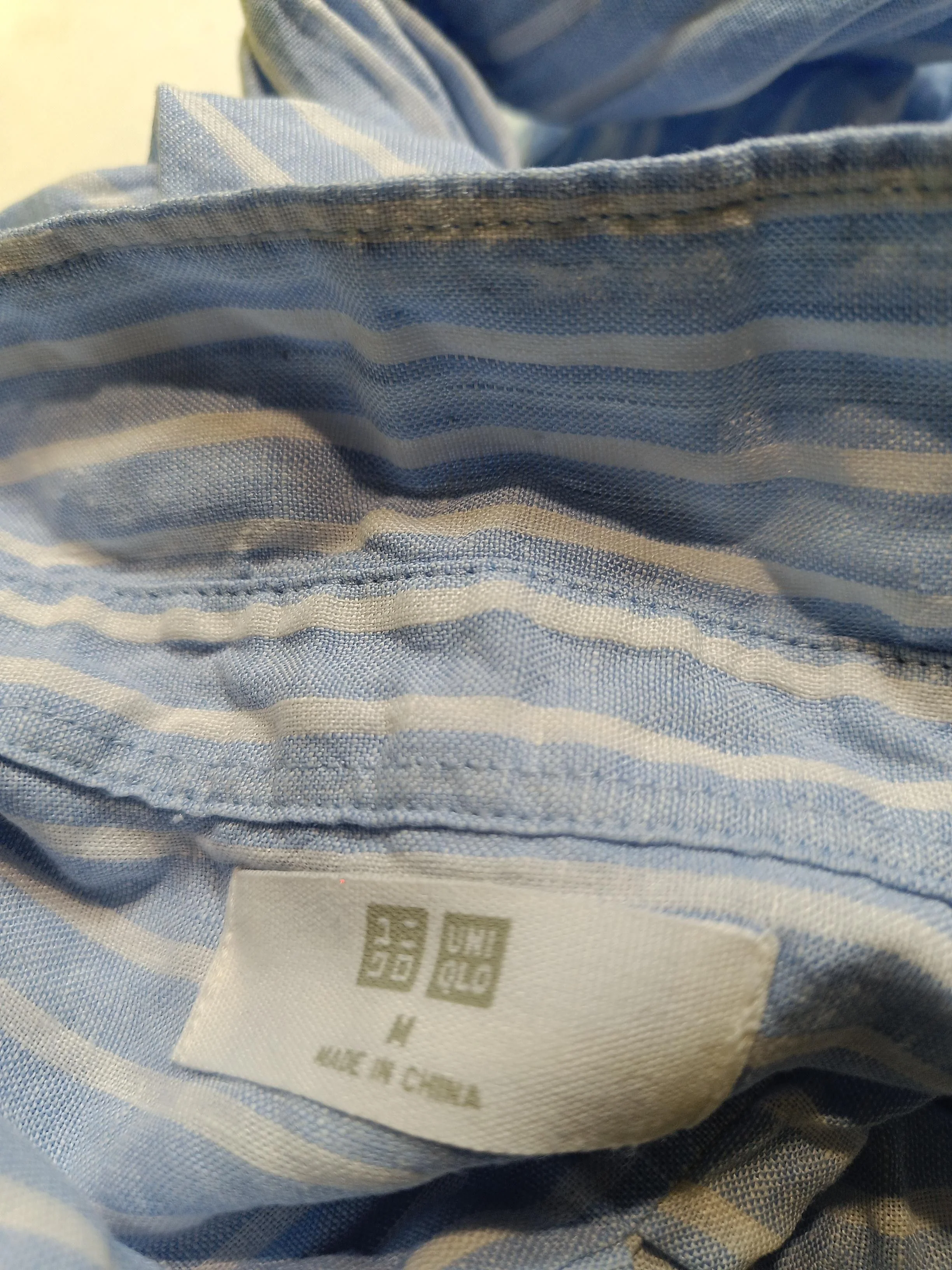 Uniqlo Women's Shirt M Blue Striped 100% Linen Long Sleeve Collared Basic - Image 5