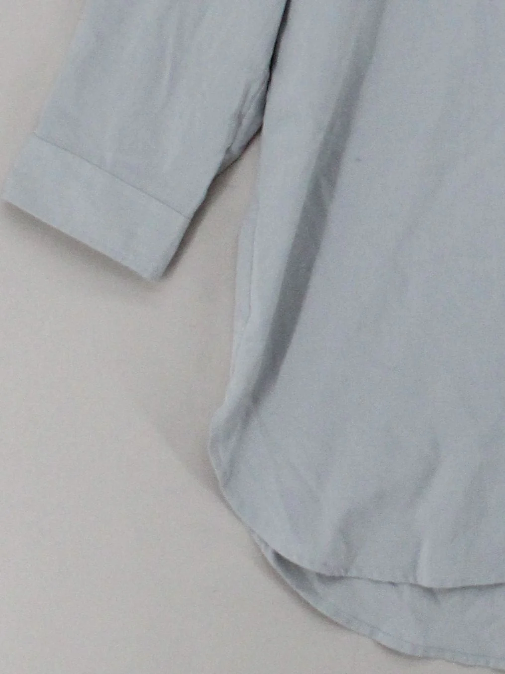 Uniqlo Women's Shirt S Grey Lyocell Modal with Polyester Basic - Image 4