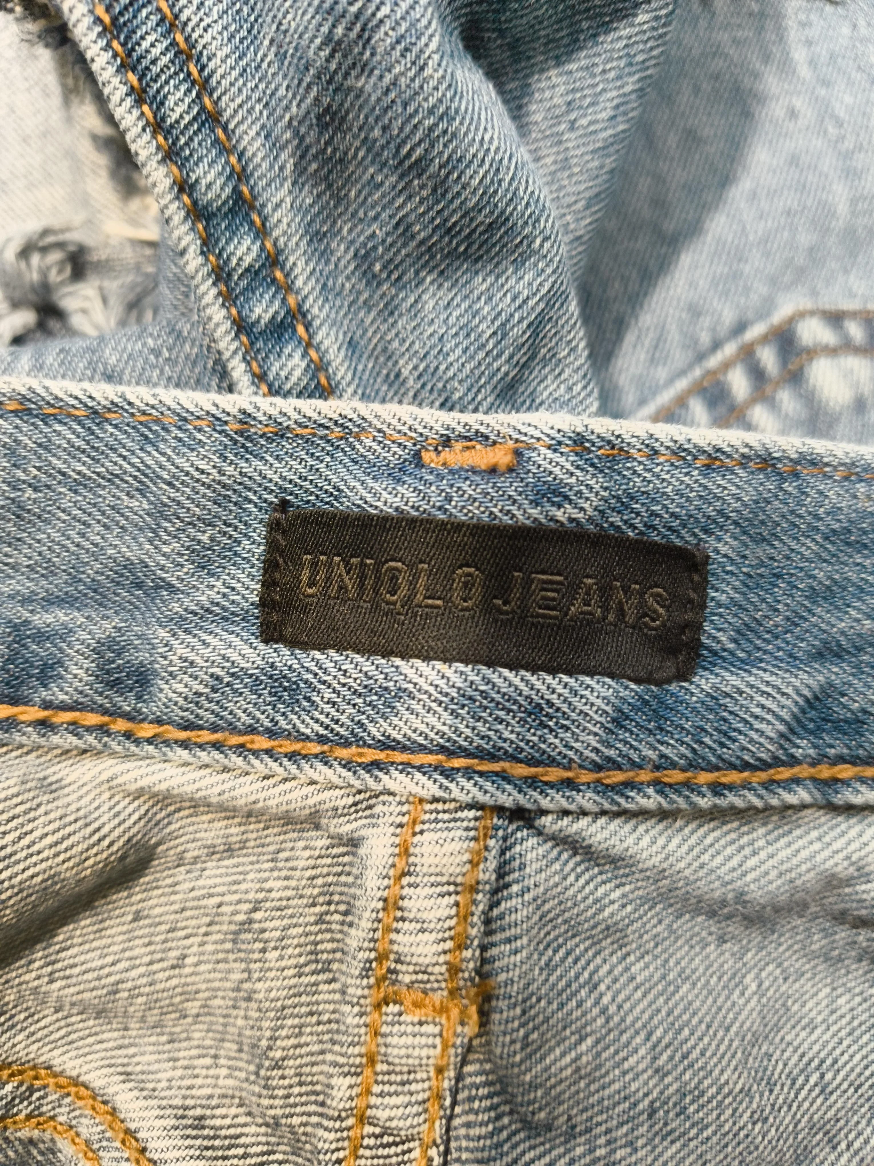 Uniqlo Women's Shorts W 26 in Blue 100% Cotton Cut-Off - Image 5