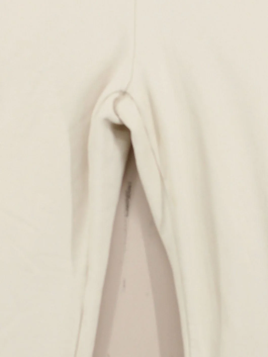 Uniqlo Women's Sports Bottoms M Cream Polyester - Image 3