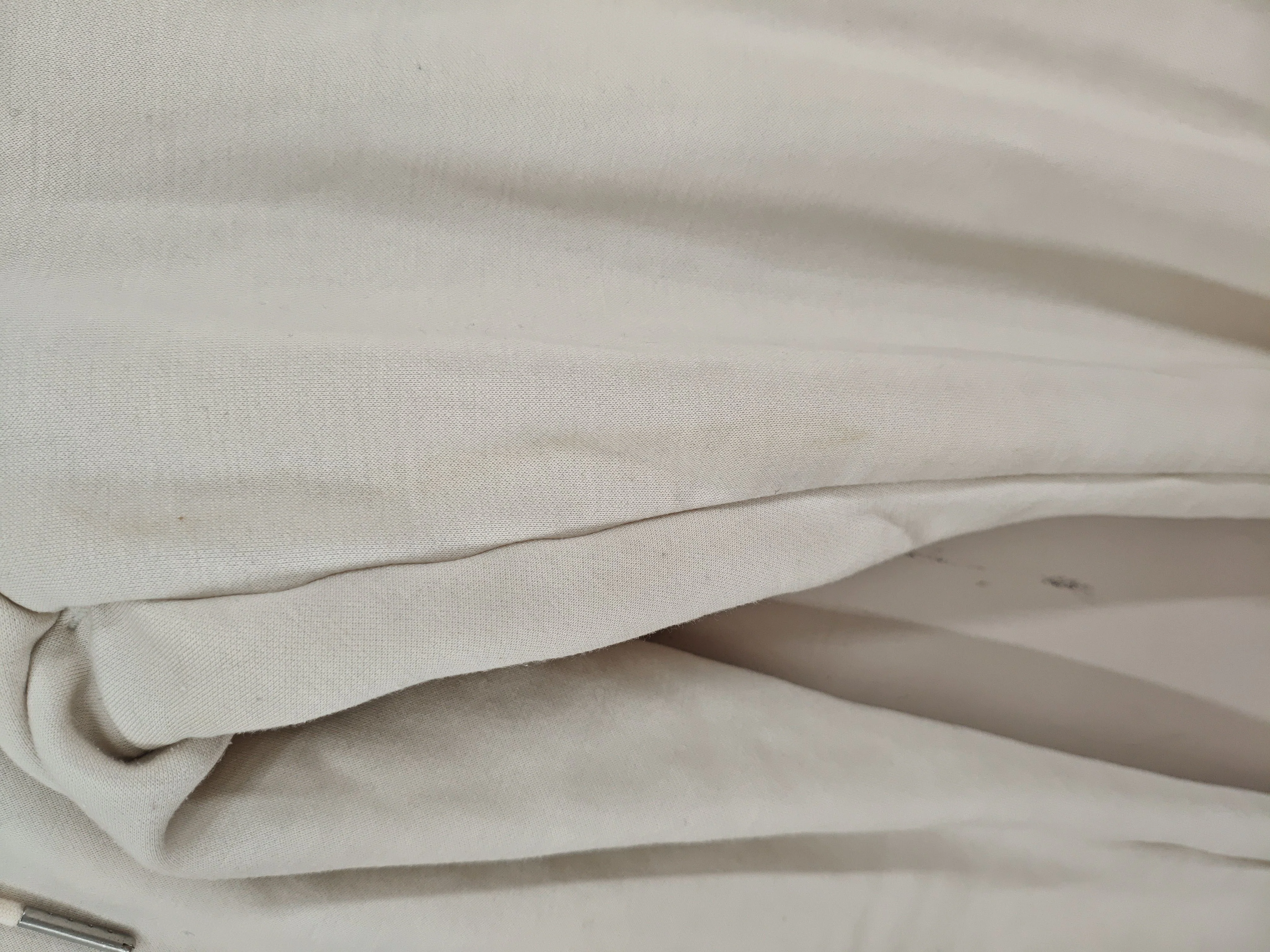 Uniqlo Women's Sports Bottoms M Cream Polyester - Image 5