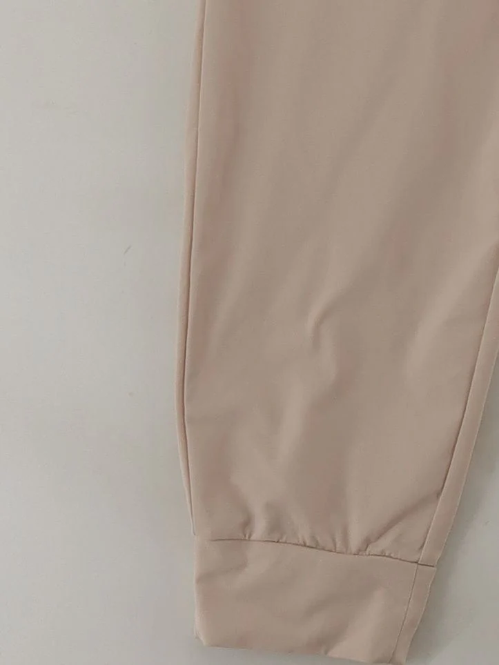 Uniqlo Women's Sports Bottoms S Tan 100% Polyester Tapered Sweatpants - Image 4