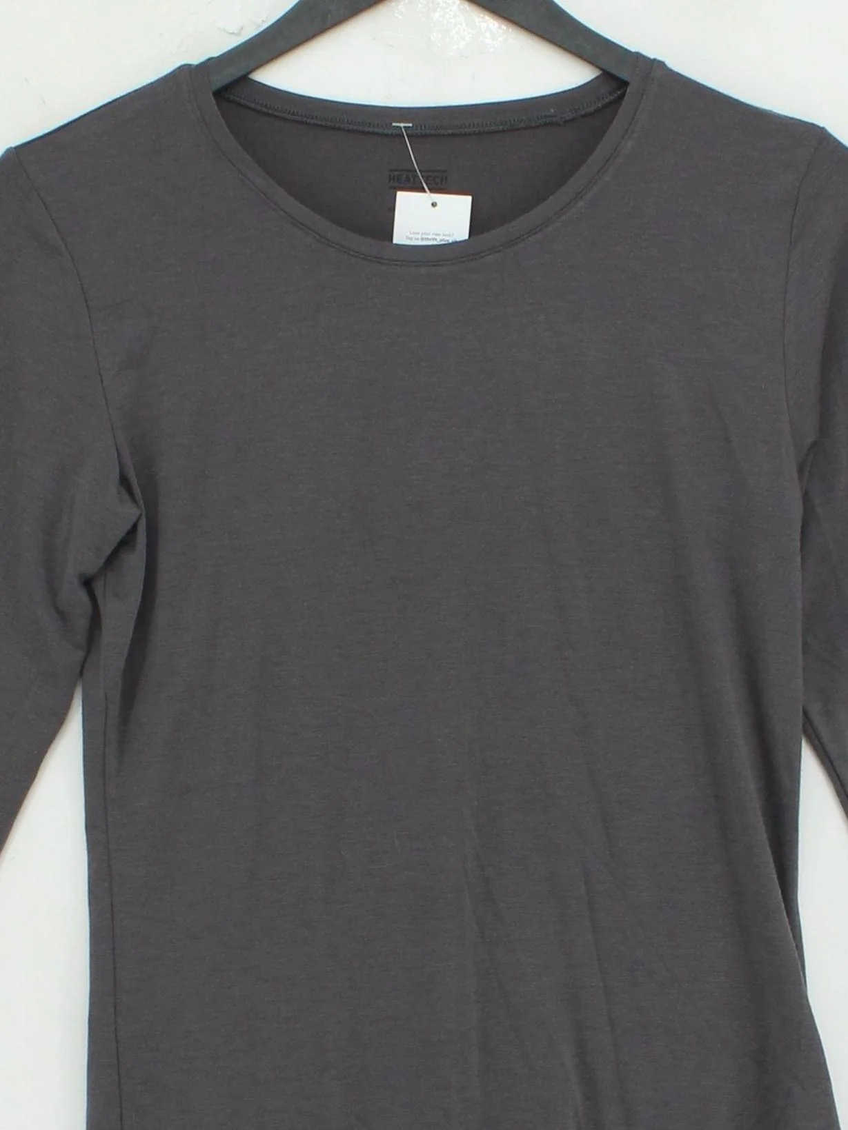 Uniqlo Women's T-Shirt M Grey Polyester with Acrylic, Viscose, Elastane Basic - Image 3