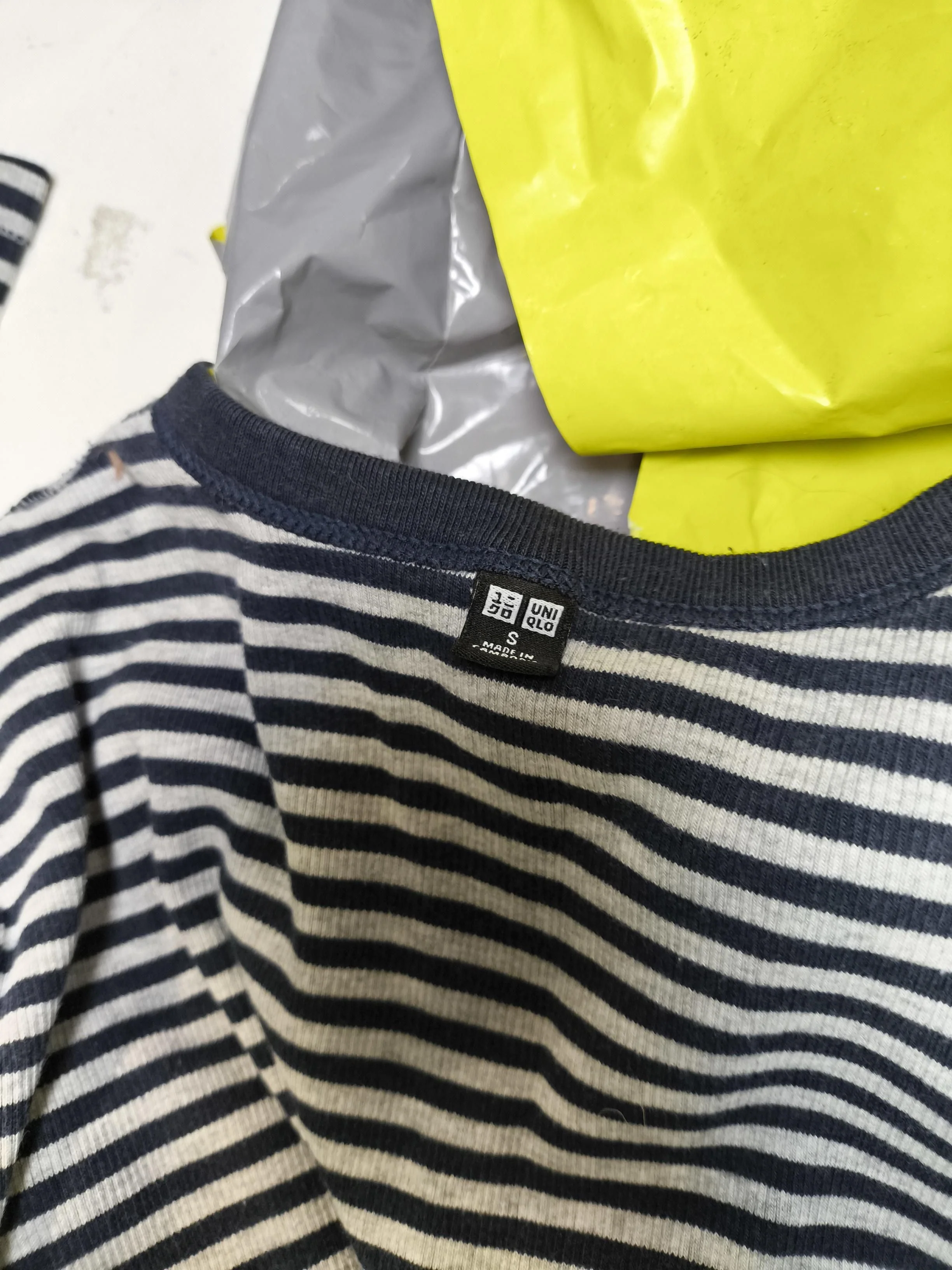 Uniqlo Women's T-Shirt S Blue Cotton with Viscose, Elastane Basic - Image 5