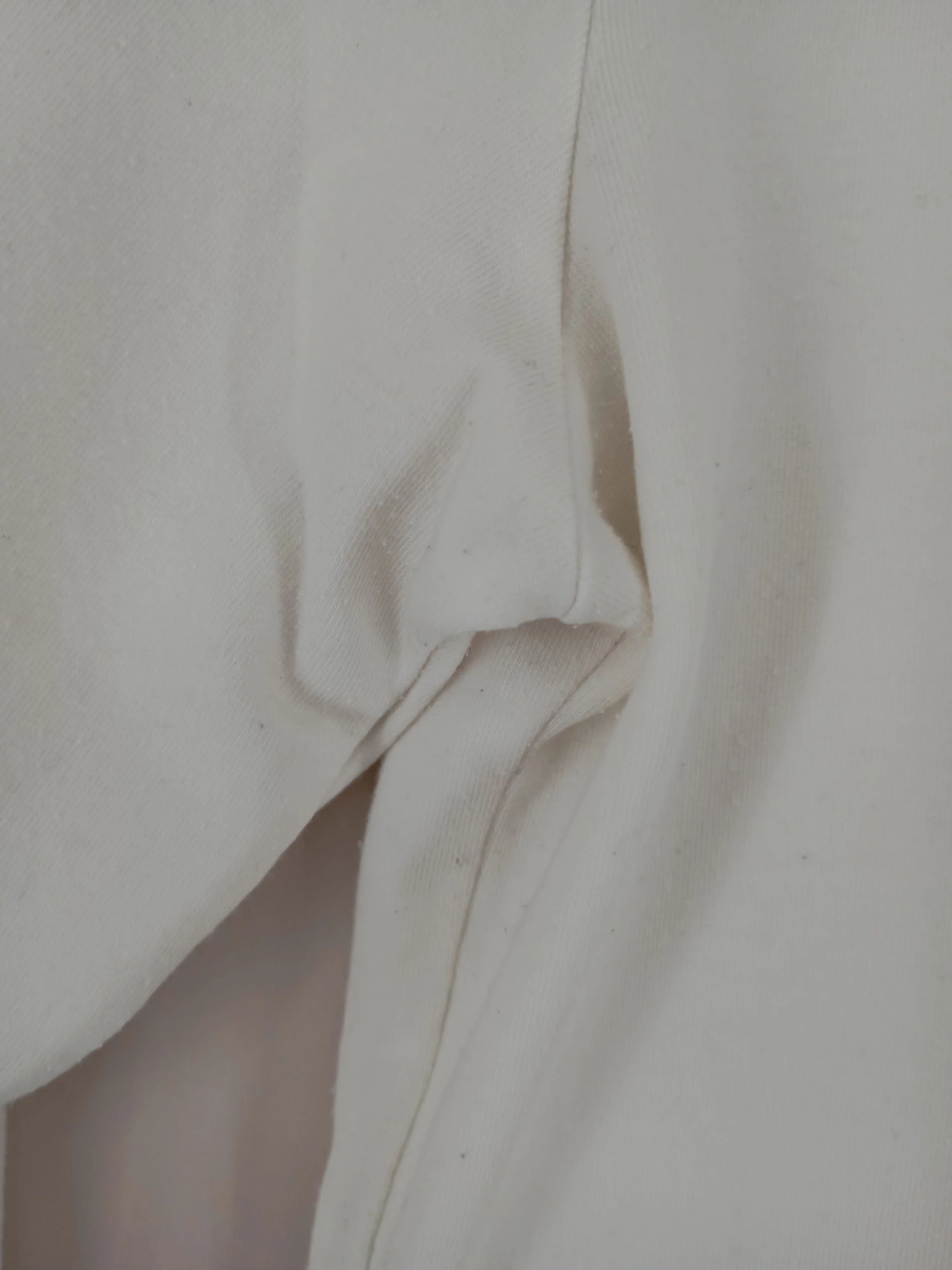 Uniqlo Women's T-Shirt S Cream Cotton with Elastane, Acrylic Basic - Image 5