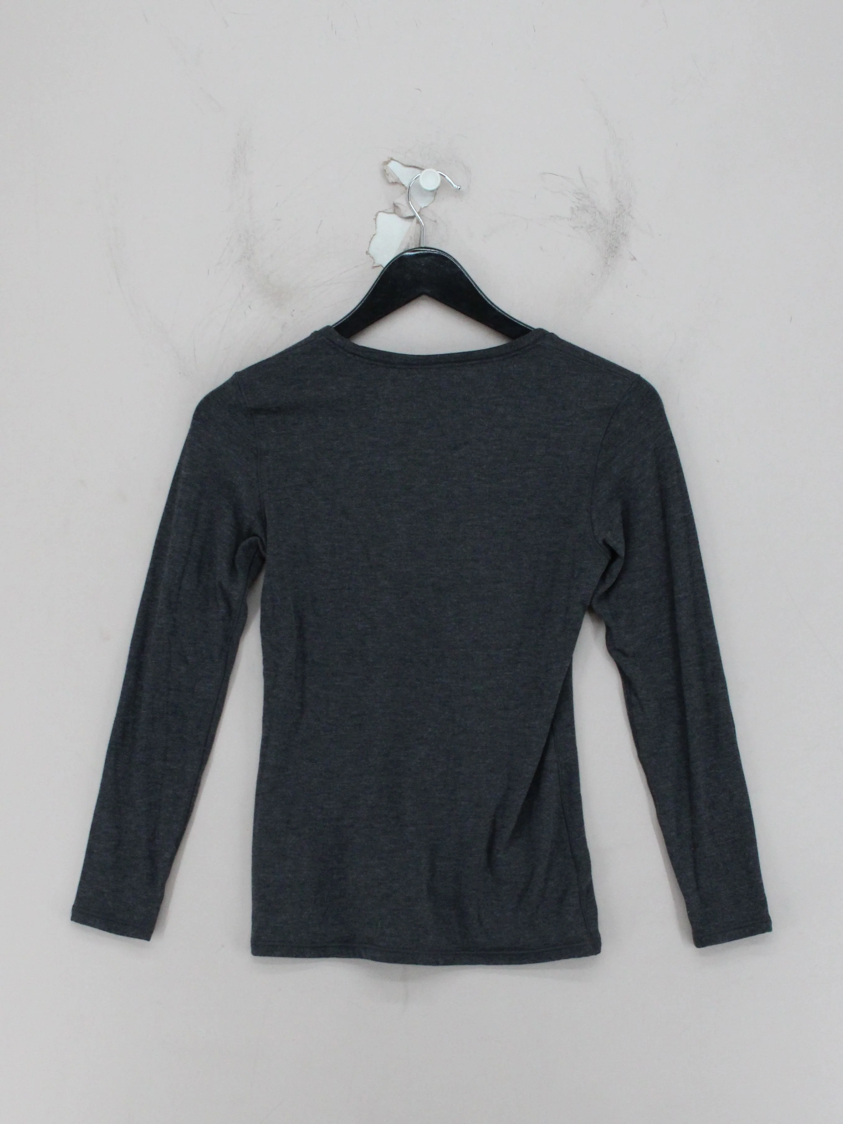Uniqlo Women's Top M Grey Acrylic with Polyester, Rayon, Spandex Basic - Image 2