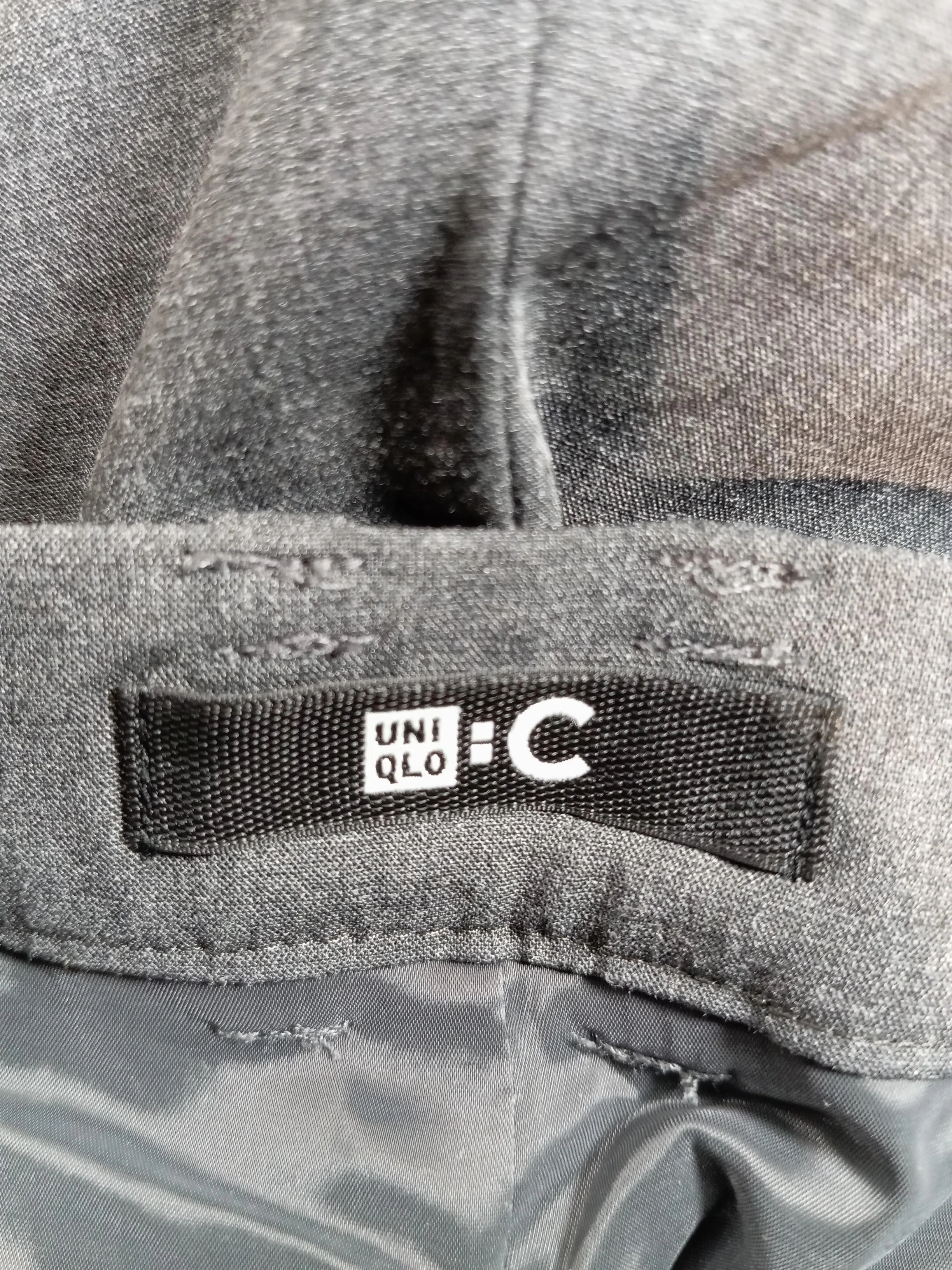 Uniqlo Women's Trousers S Grey Polyester with Wool, Viscose, Elastane Chino - Image 5